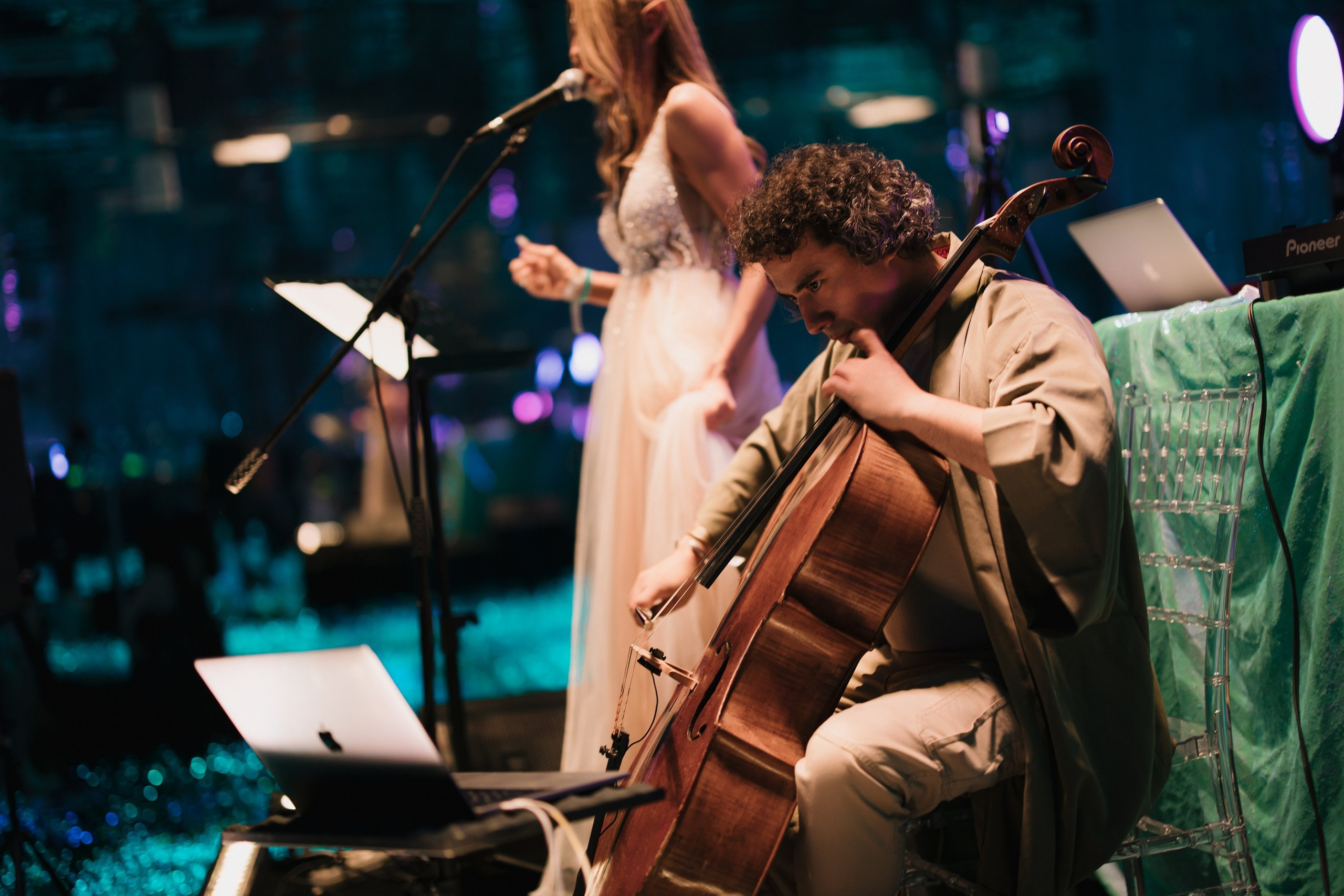 Revolution. Агентство по фото и видео съемке