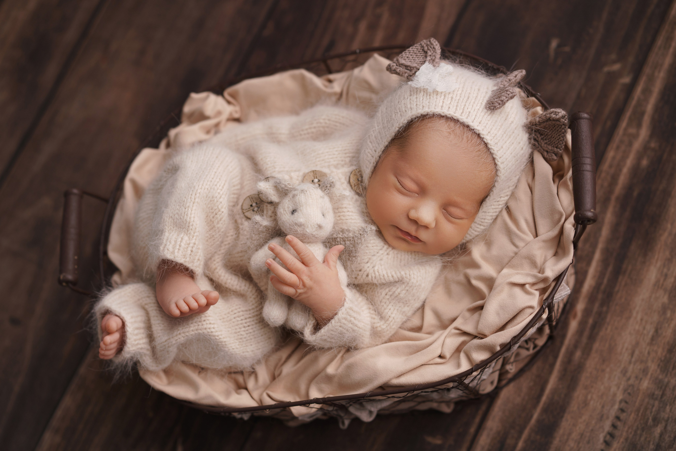 Фотосессия новорожденных | Галерея трогательных кадров малышей в стиле newborn. Фотосессия новорожденных в Москве и Московской области | Профессиональный фотограф newborn — Татьяна Иванова