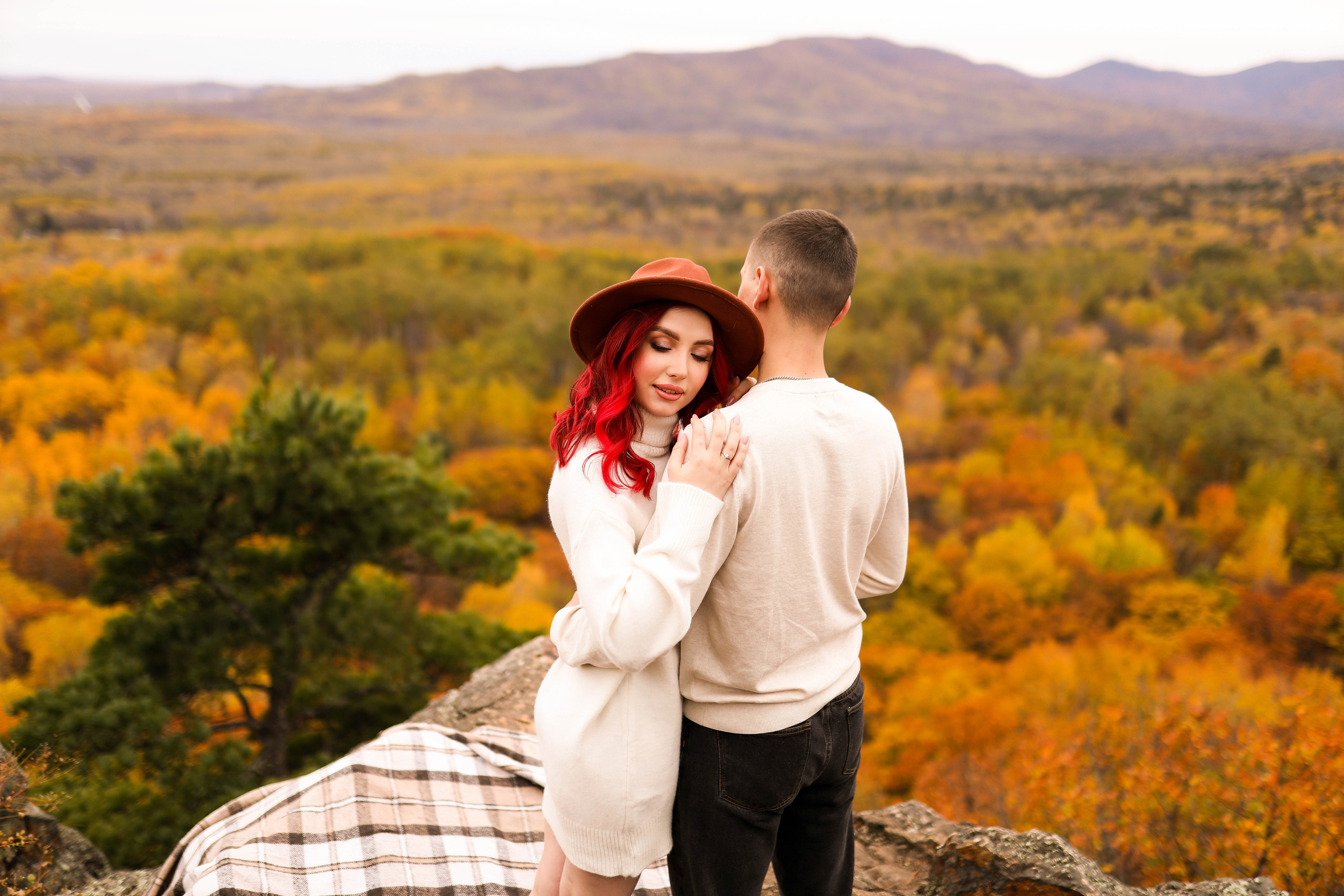 Катя и Вадим. ФОТОГРАФ ХАБАРОВСК АНАСТАСИЯ РАЧЕНКОВА