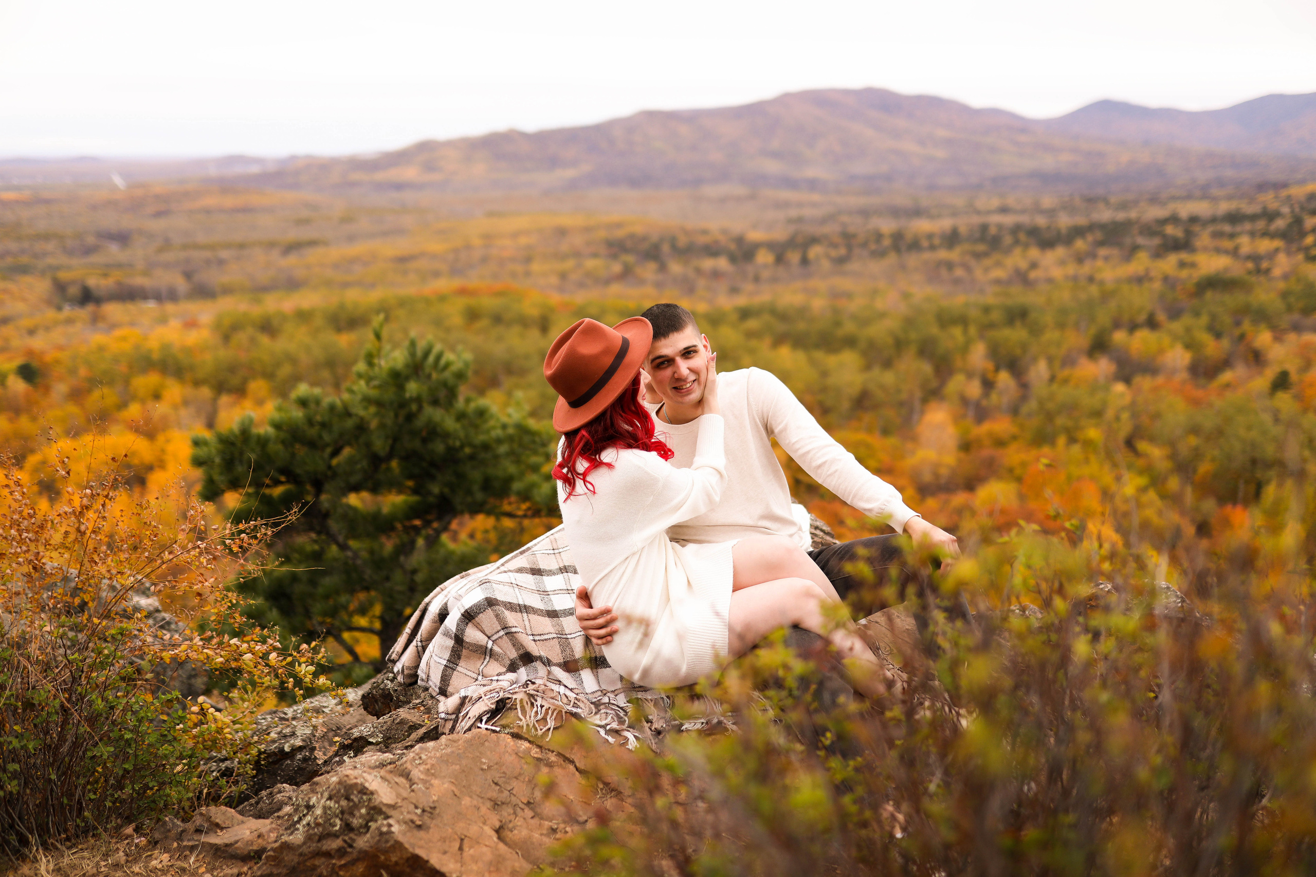 Катя и Вадим. ФОТОГРАФ ХАБАРОВСК АНАСТАСИЯ РАЧЕНКОВА