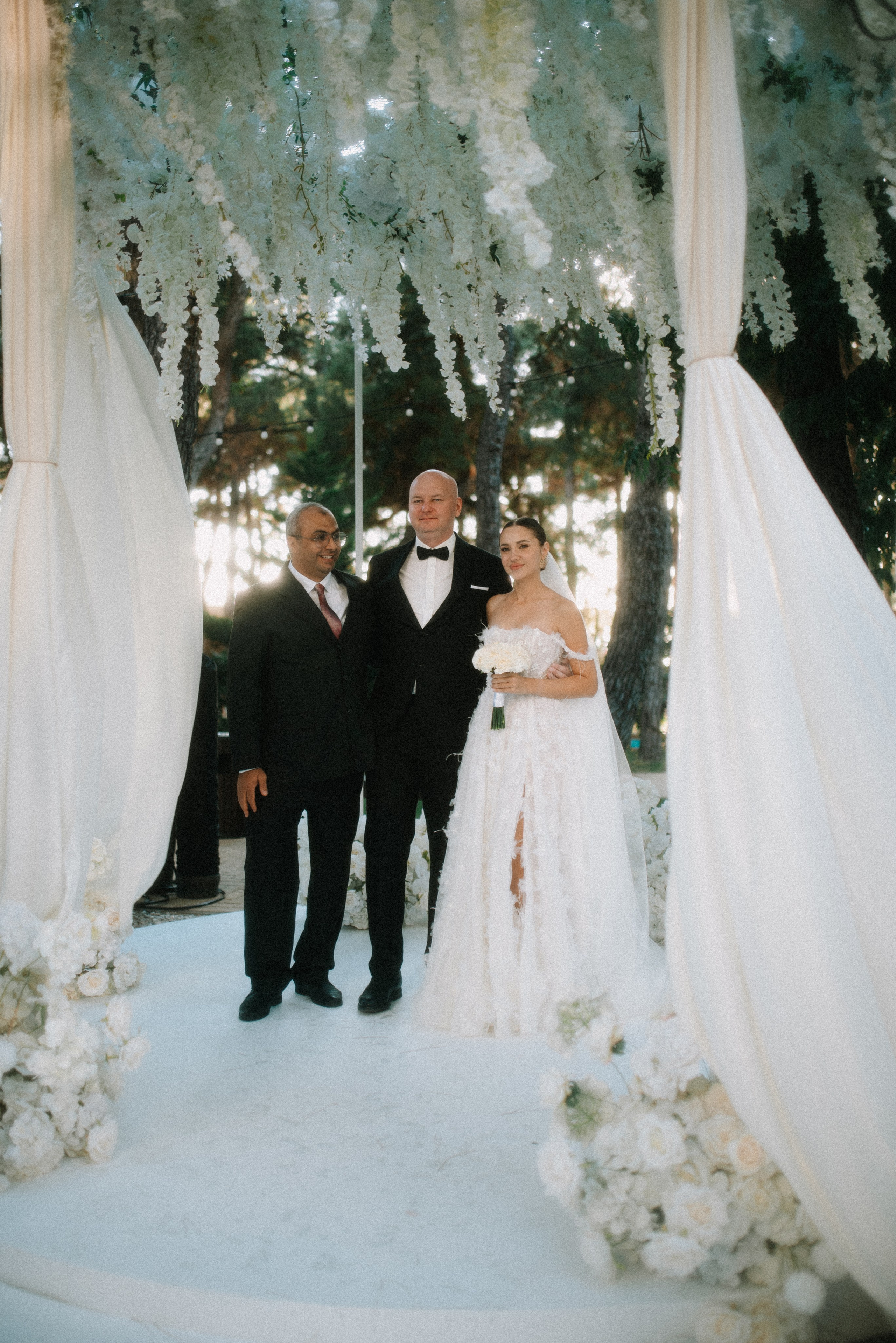 Александр и Виктория | Полный свадебный день. Выступала в качестве второго фотографа. Фотограф Санкт-Петербург, Новороссийск