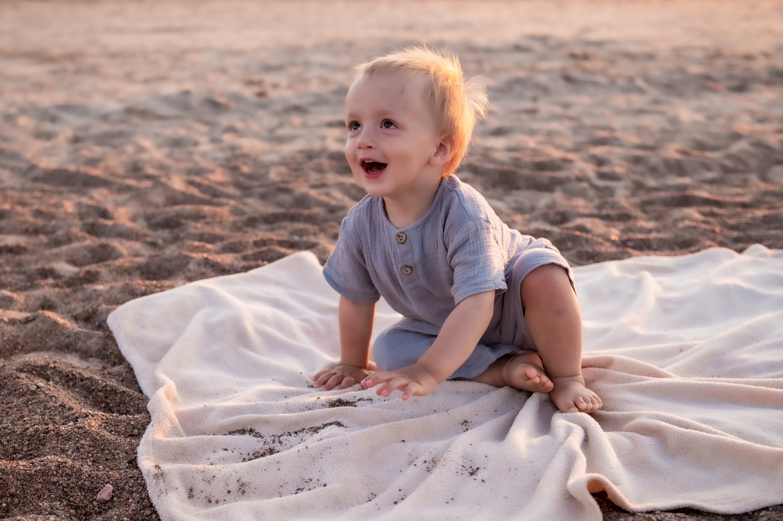 Семейная съемка на пляже. Свадебный и семейный фотограф в Санкт-Петербурге — Мария Черепанова