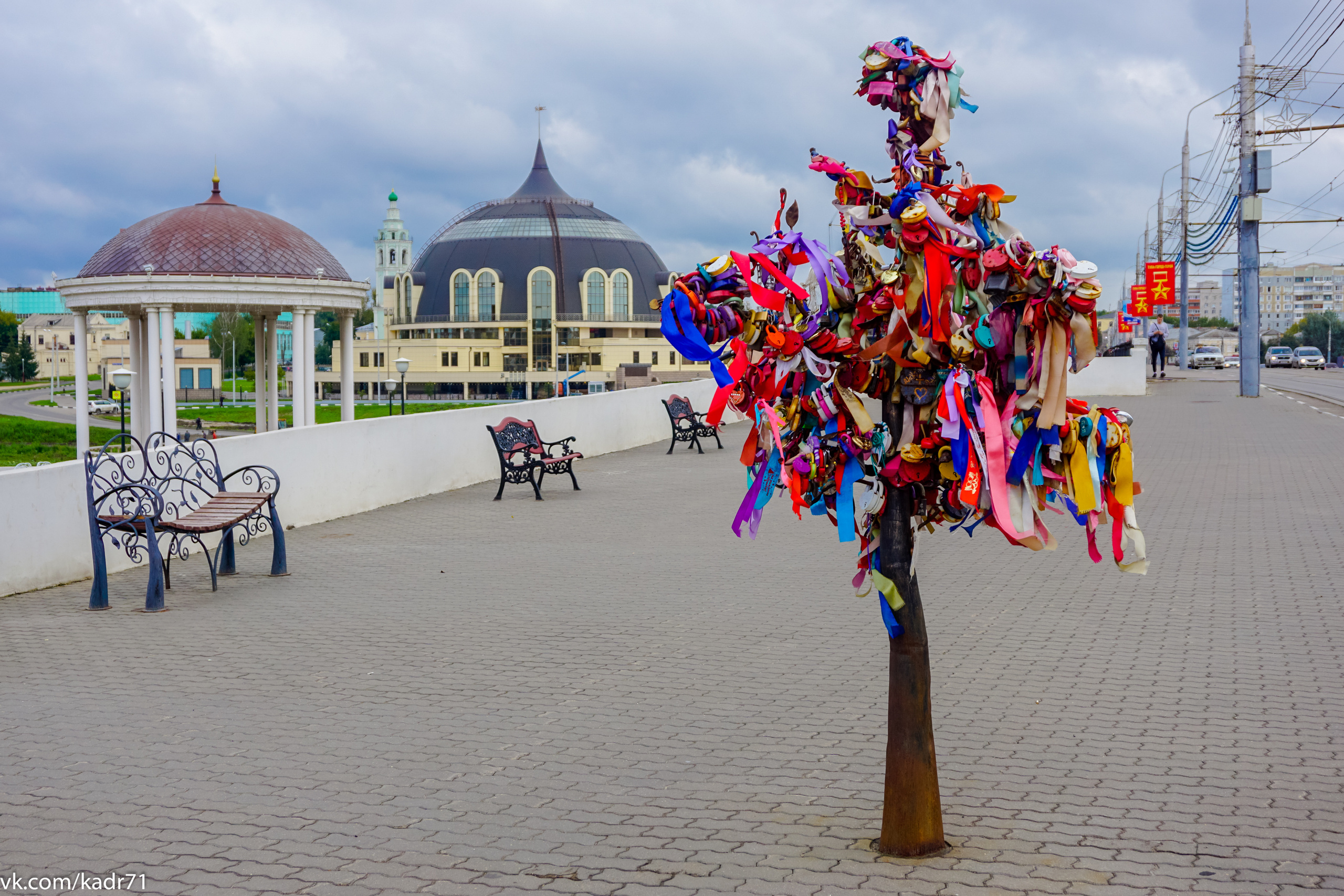 Музей оружия, набережная Упы, памятник Тульскому Левше. Фотограф в Туле Крупский АнДРей. Фотостудия «КАДР71» в Туле