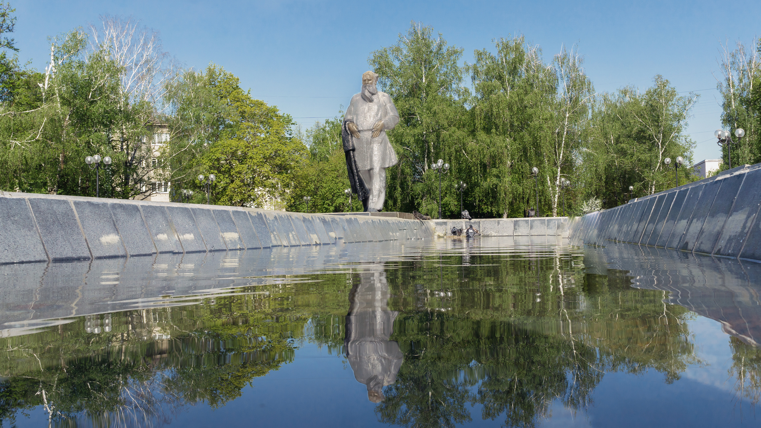 Толстовский сквер г. Тула. Фотограф в Туле Крупский АнДРей. Фотостудия «КАДР71» в Туле