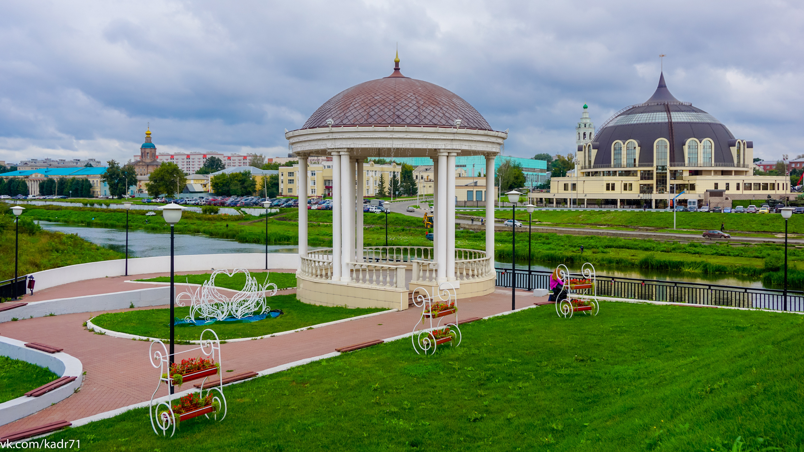 Музей оружия, набережная Упы, памятник Тульскому Левше. Фотограф в Туле Крупский АнДРей. Фотостудия «КАДР71» в Туле