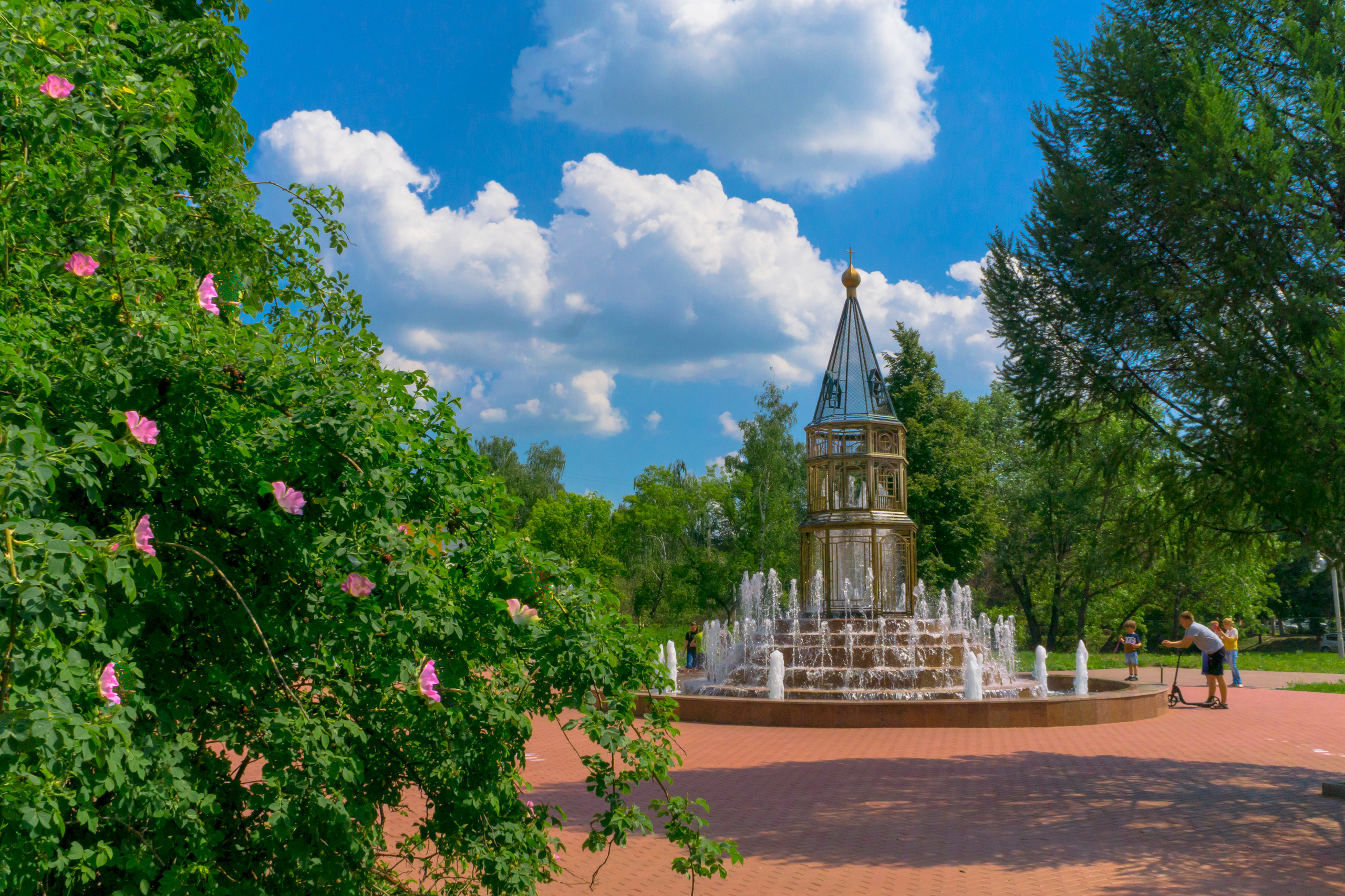 Могилёвский сквер, Педагогический университет им. Л. Н. Толстого. Фотограф в Туле Крупский АнДРей. Фотостудия «КАДР71» в Туле