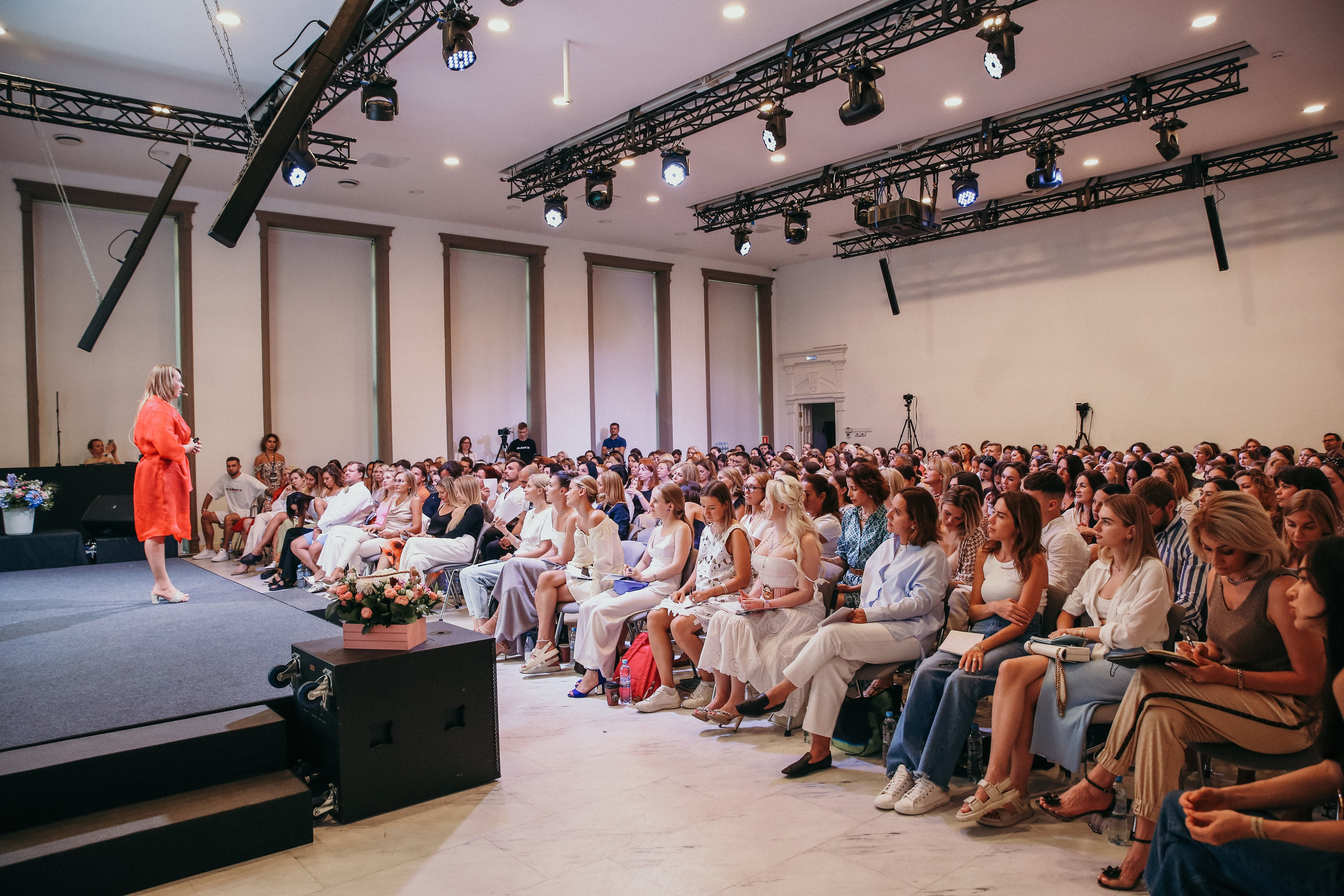 Тренинг Евгении Павловской. Фотограф и видеограф Анна Домашенко