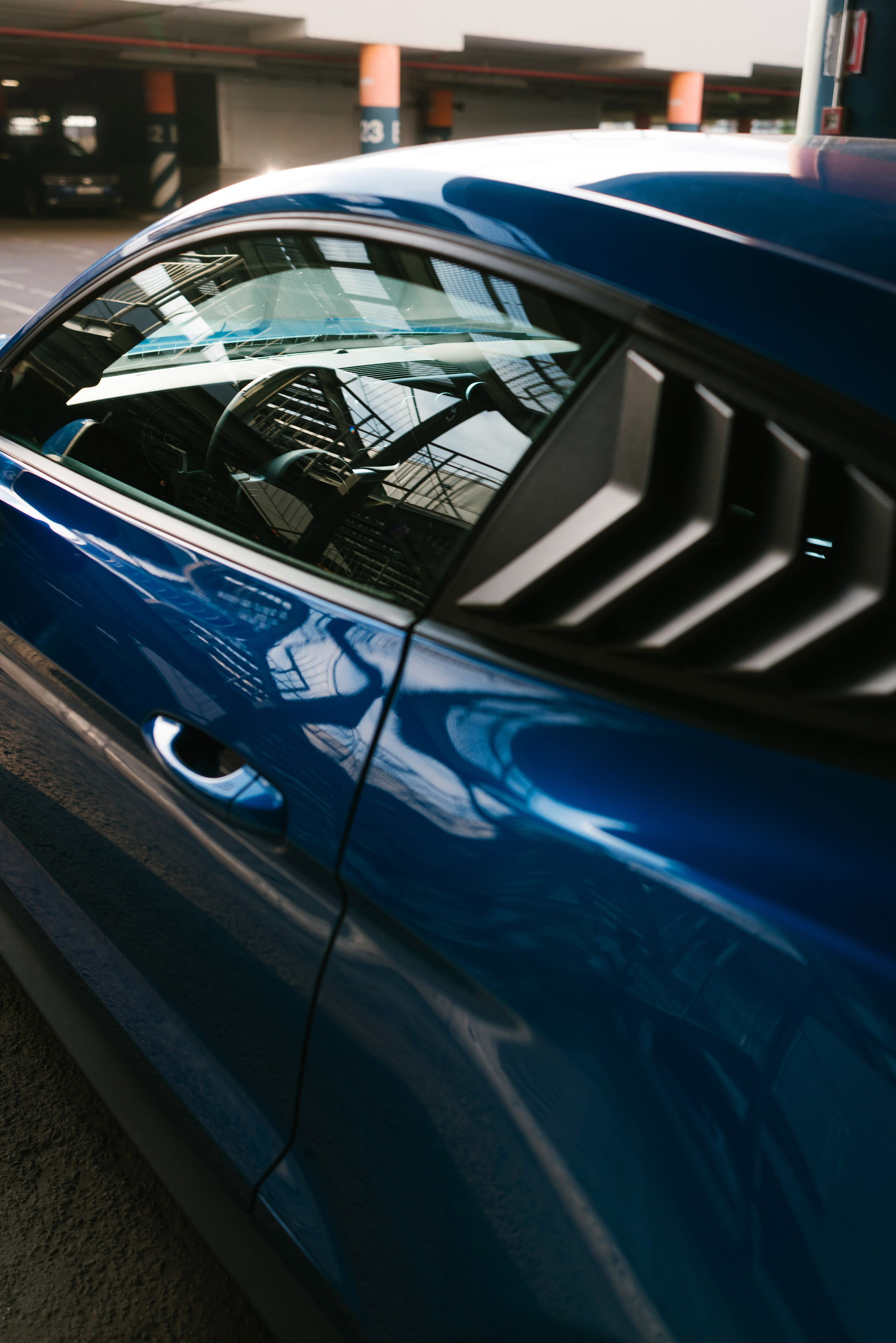 Автомобили. Фотограф Михаил Дементьев