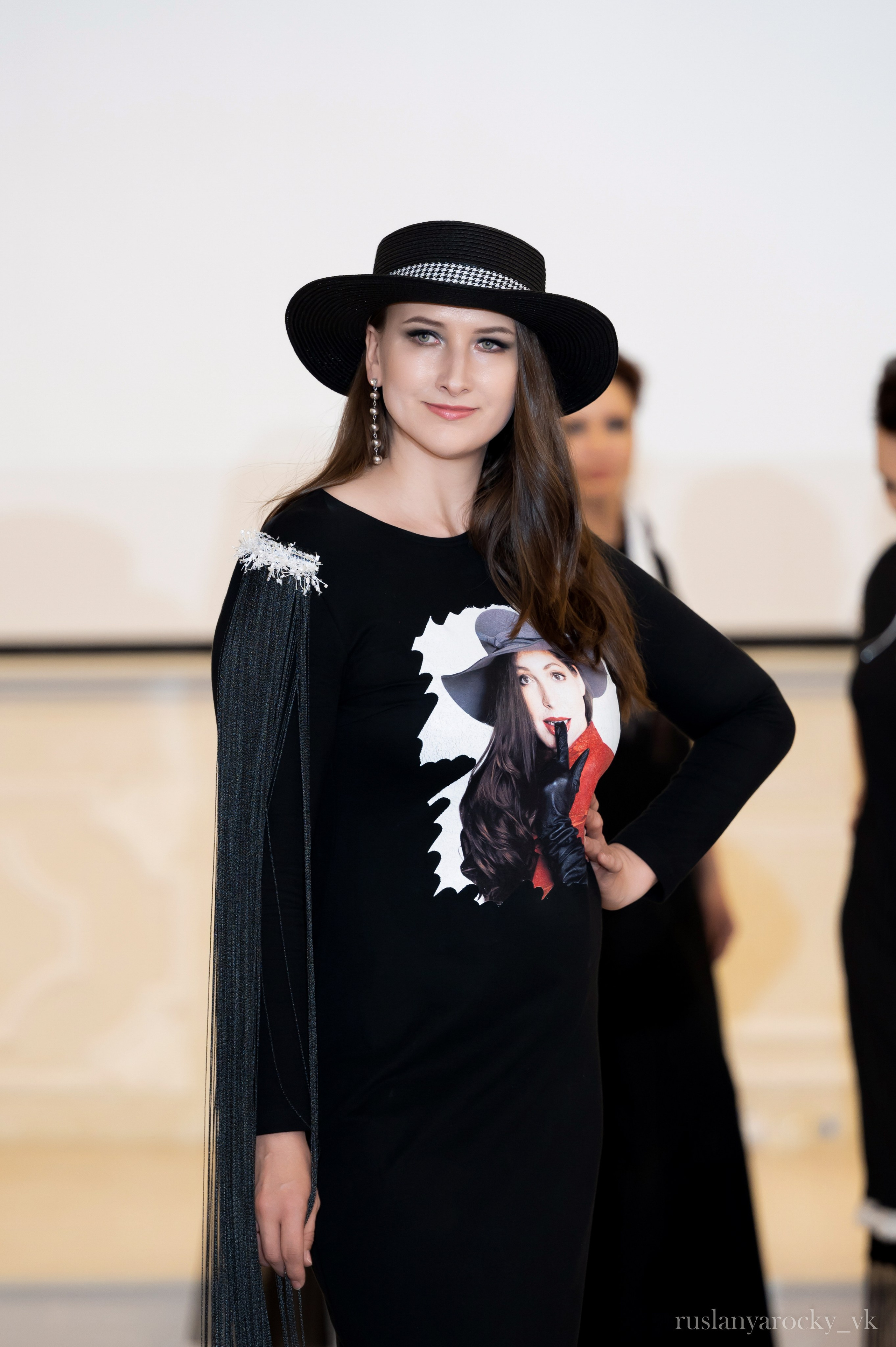 Модный показ. Репортажный фотограф