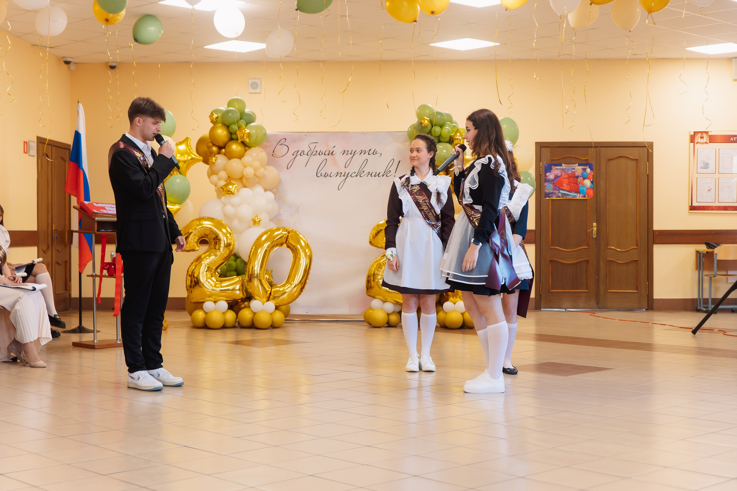 Последний звонок. Фотограф в Кронштадте и Санкт-Петербурге Анастасия Коваленко