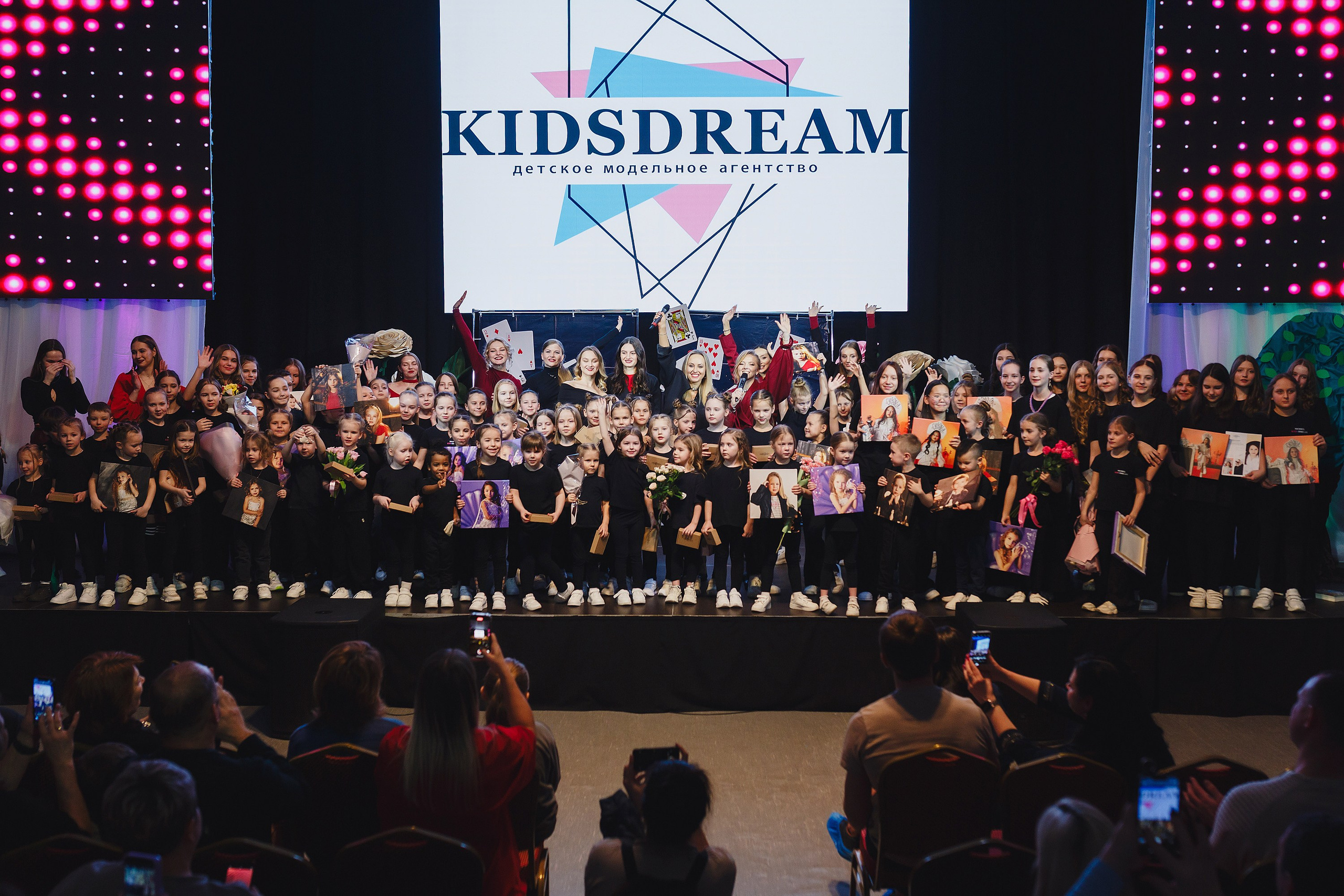 ДЕТИ. Roman Photo