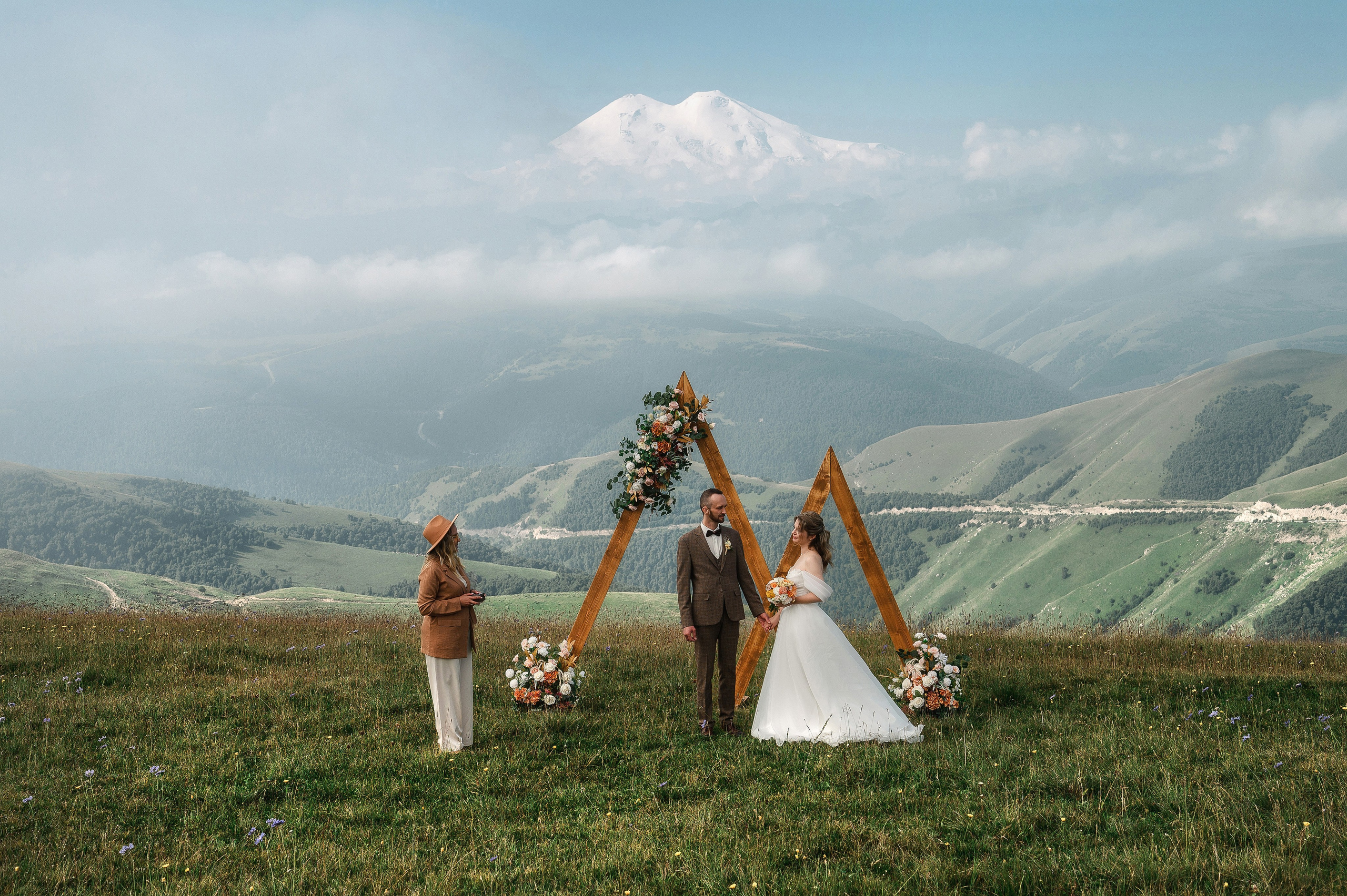 Анонс 05.08.25 Приэльбрусье. Свадебный и travel фотограф в Волгограде, Сочи, Домбае, Европе
