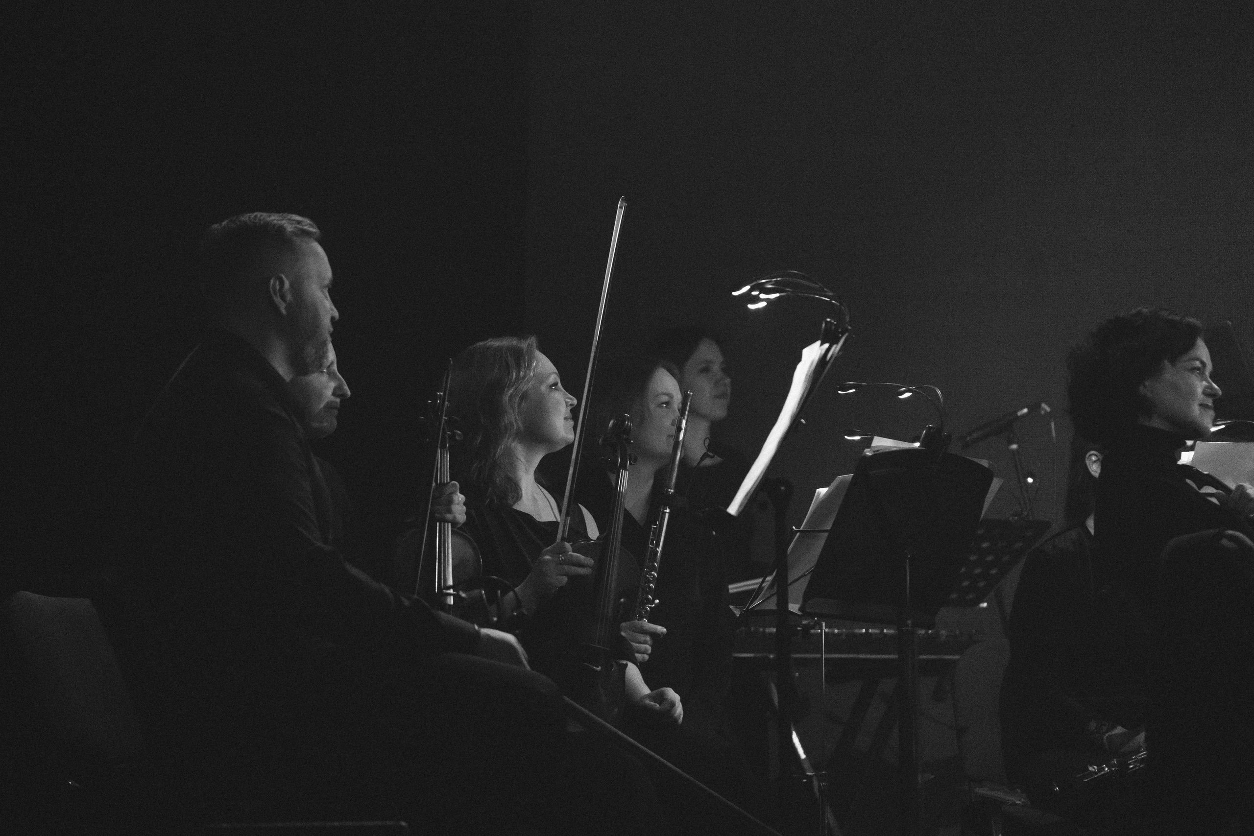 Сергей Бобунец в Красноярске 18.03.26. Фотограф Красноярск съемки лавстори, фотосессия в студии, портретная съемка, творческие фотосессии