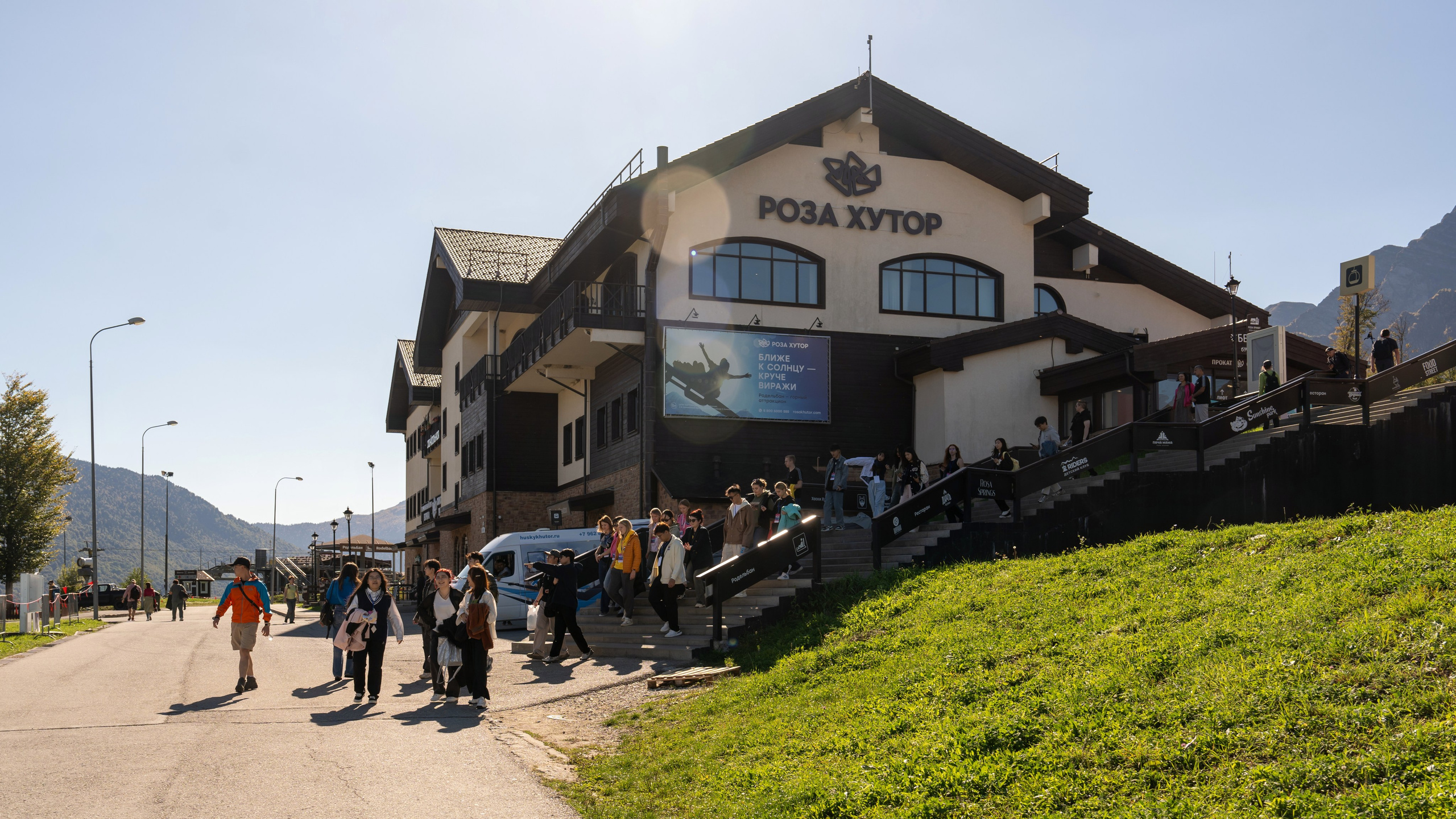 ChinaRosaFest 2024. Репортажный фотограф в Красной Поляне и Сочи Павлюченко Екатерина