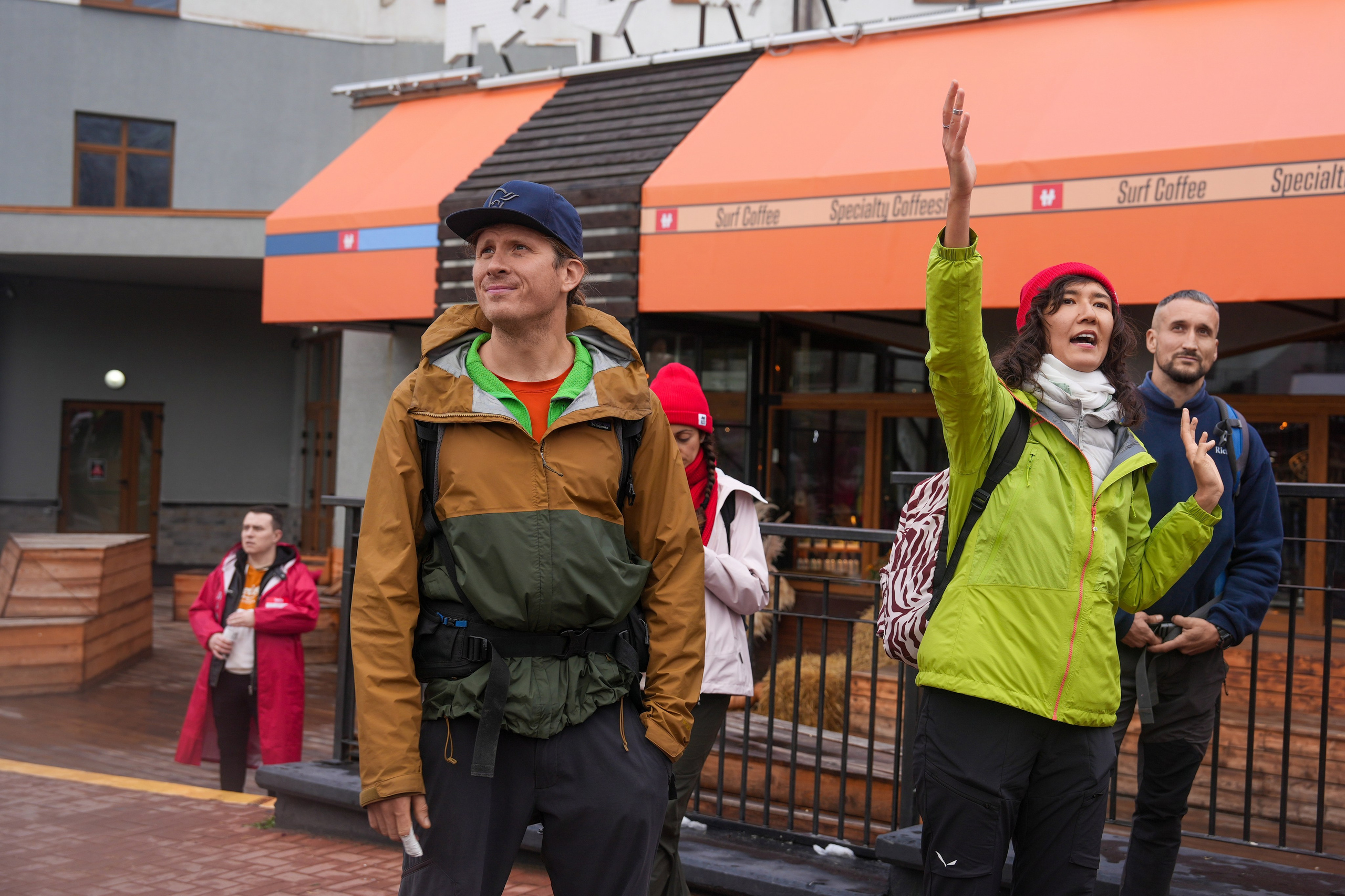 MICE мероприятие — хайкинг на курорте Роза Хутор. Репортажный фотограф в Красной Поляне и Сочи Павлюченко Екатерина