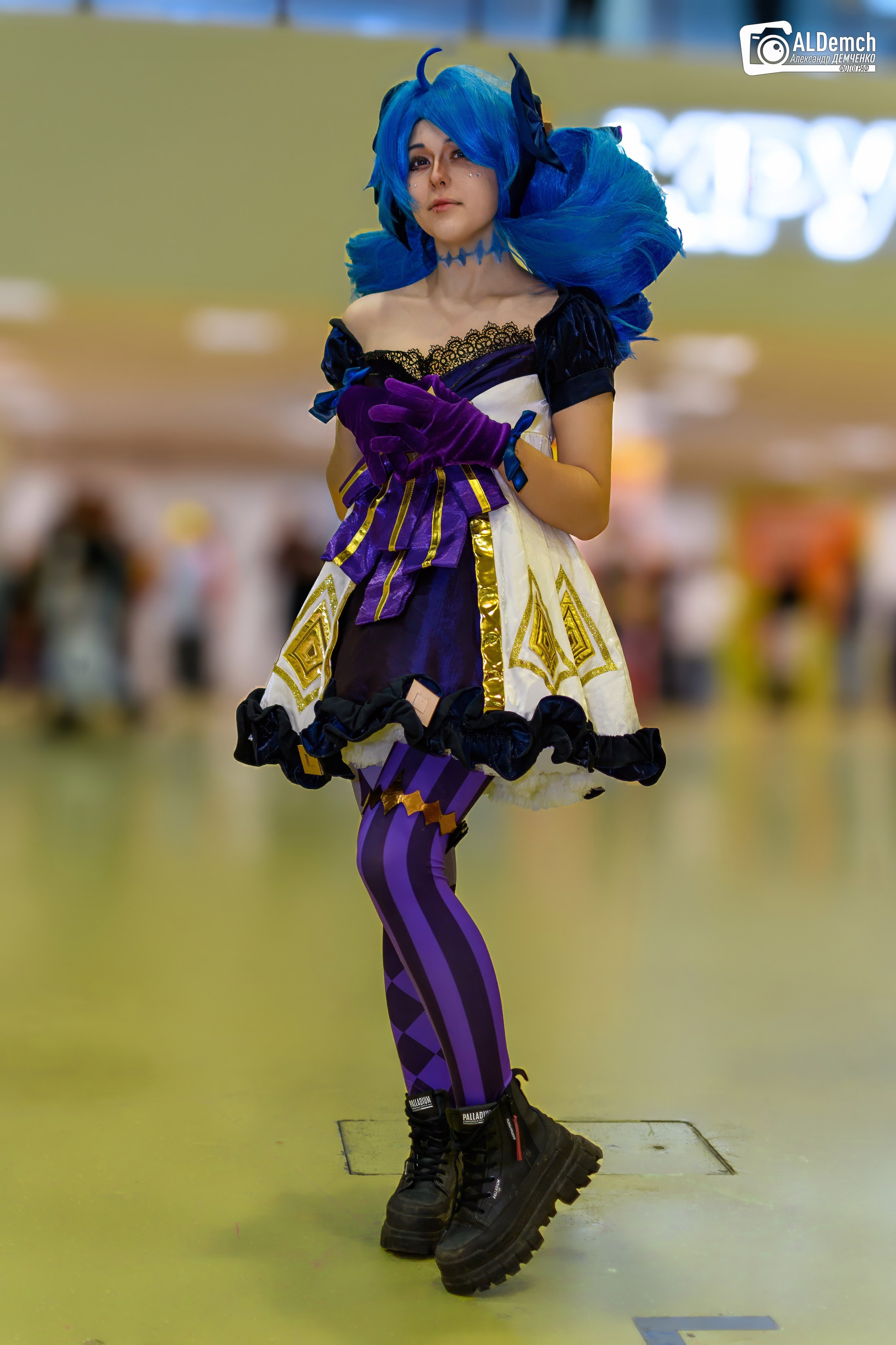 Аниме картинки персонажей и косплей фото в России Москве