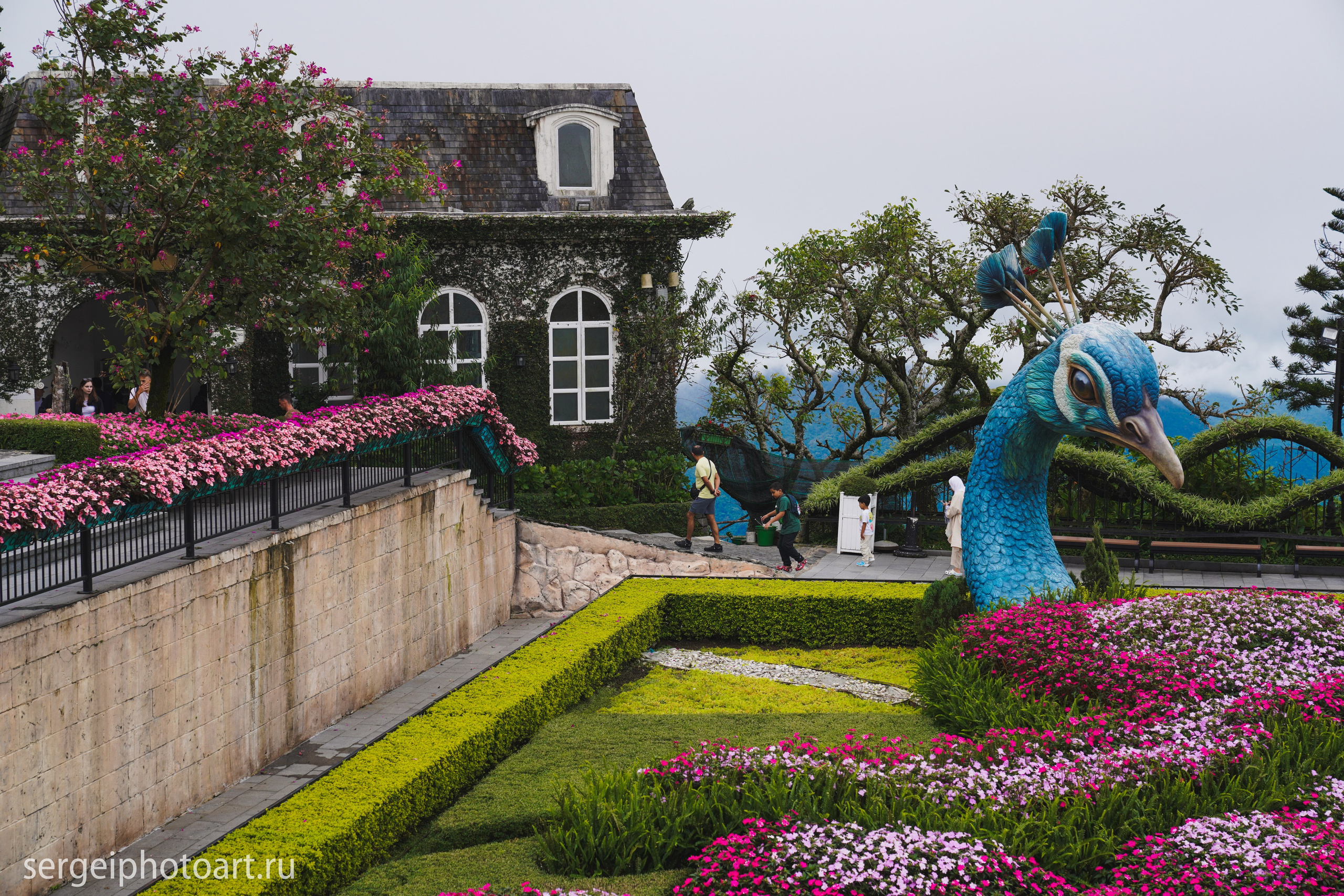 Ба На Хилс Руки Бога Золотой мост. Фотограф Сергей Кишкель Дананг Нячанг Фукуок