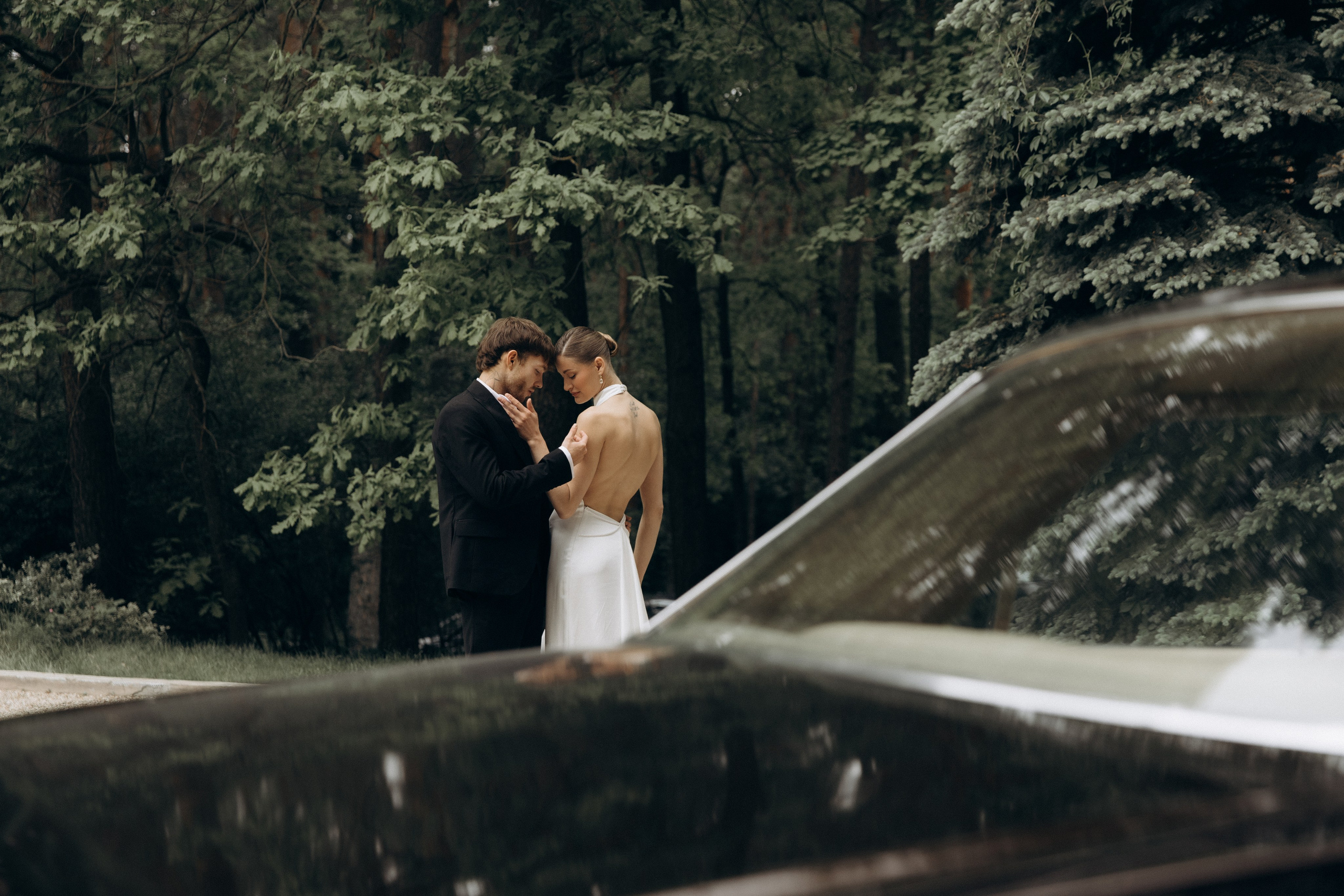 Свадебная фотосессия с ретро-автомобилем. Свадебный фотограф Москва Павел Фетисов