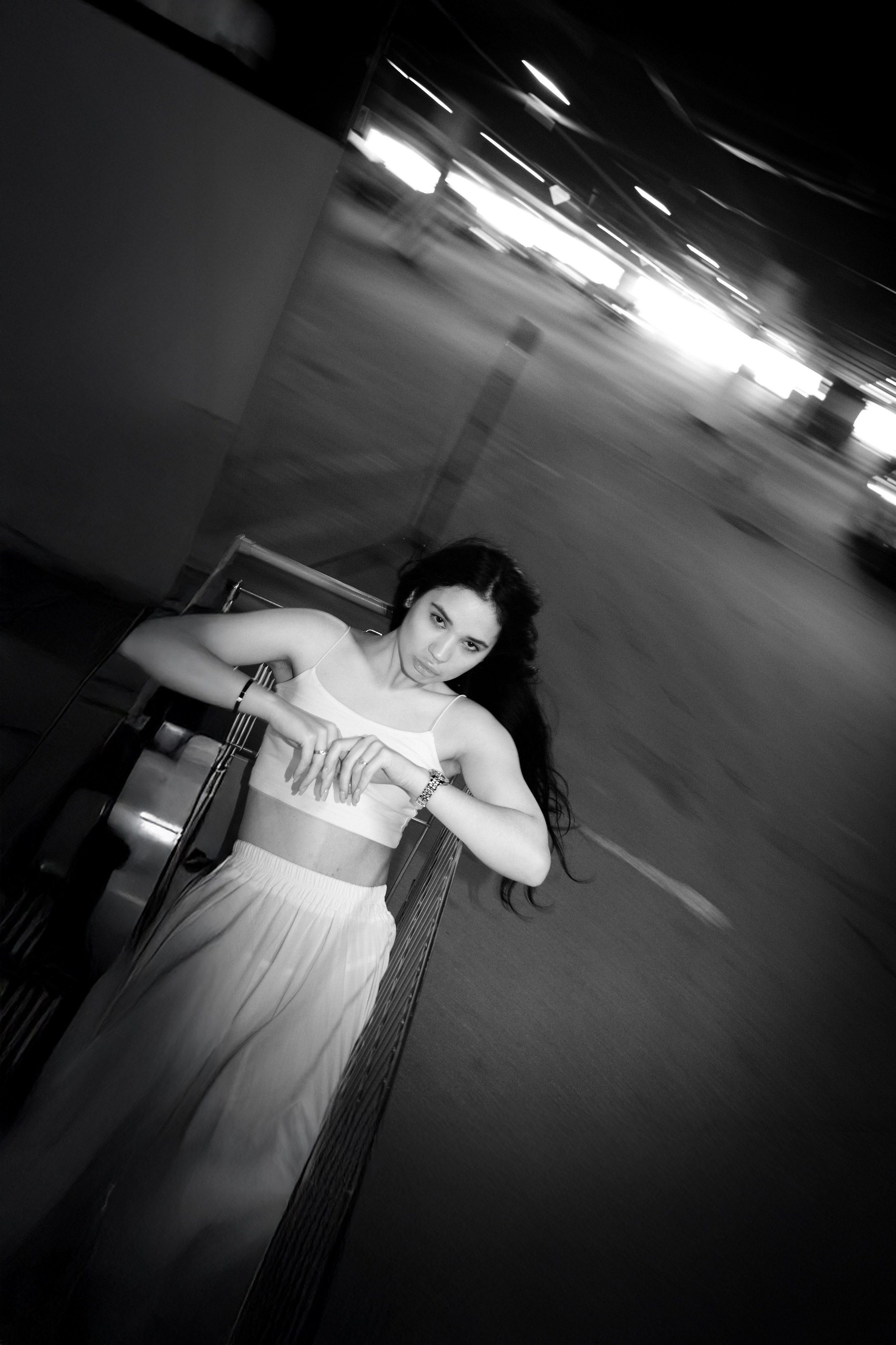 На парковке. Женский фотограф в Новосибирске Вячеслав Семакин