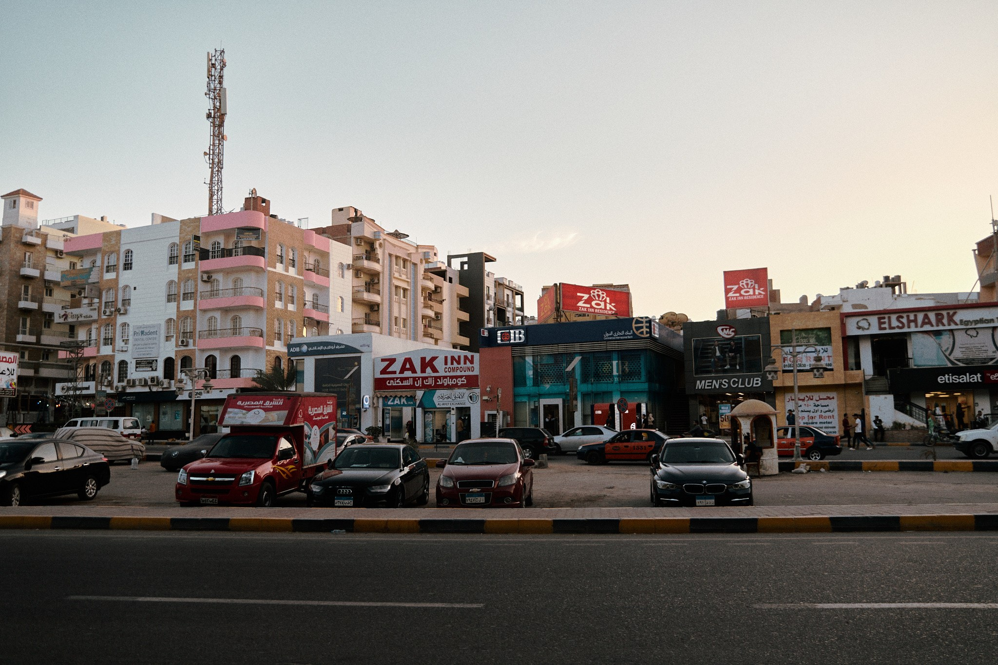 Улица горизонтальная. Jorgis — фотограф в Хургаде / обучение фотографии