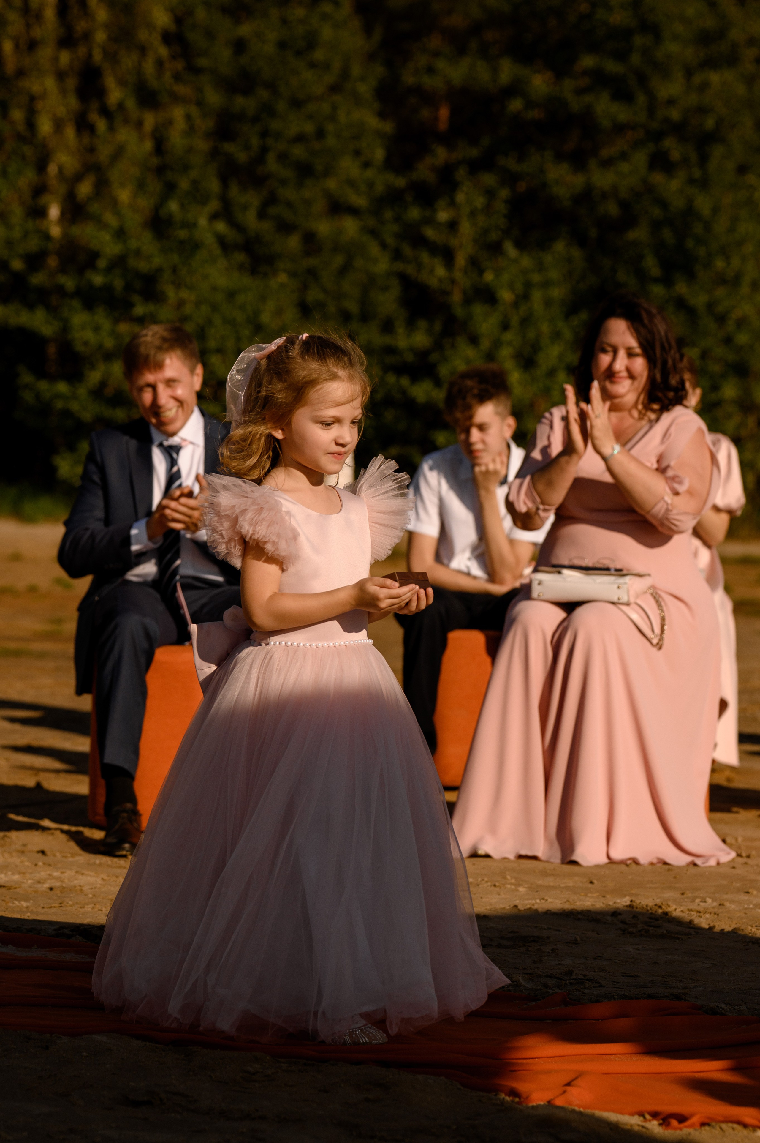 На берегу залива. Свадебный фотограф в Санкт-Петербурге, Москве, СПб Сергей Поддубный