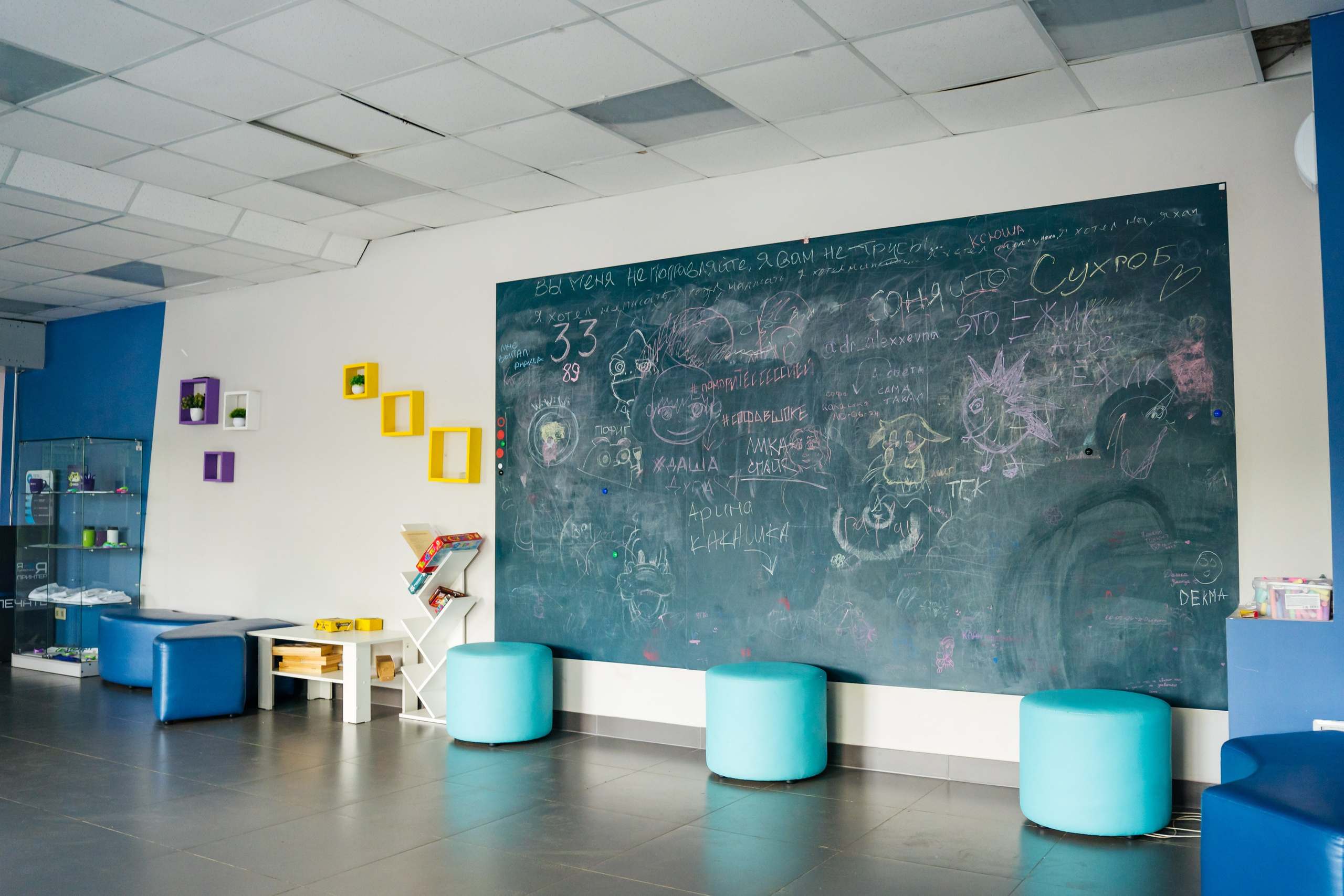 Съемка для Уральского медицинского колледжа ЮМЕД. Видеограф и Фотограф в Челябинске Ксения и Владимир Рюмины