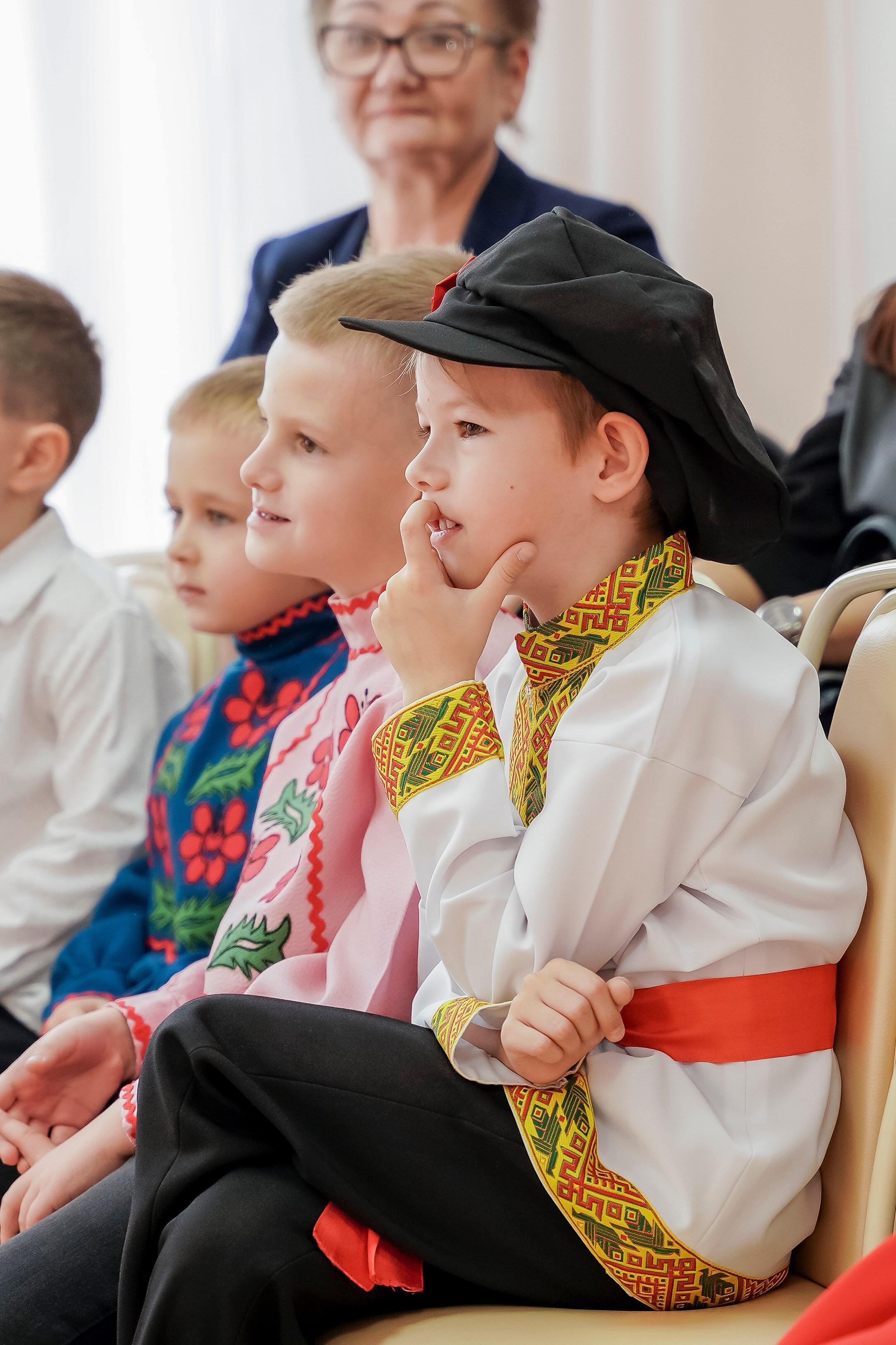 Еще осень. Геннадий Войтов — контент под любые задачи