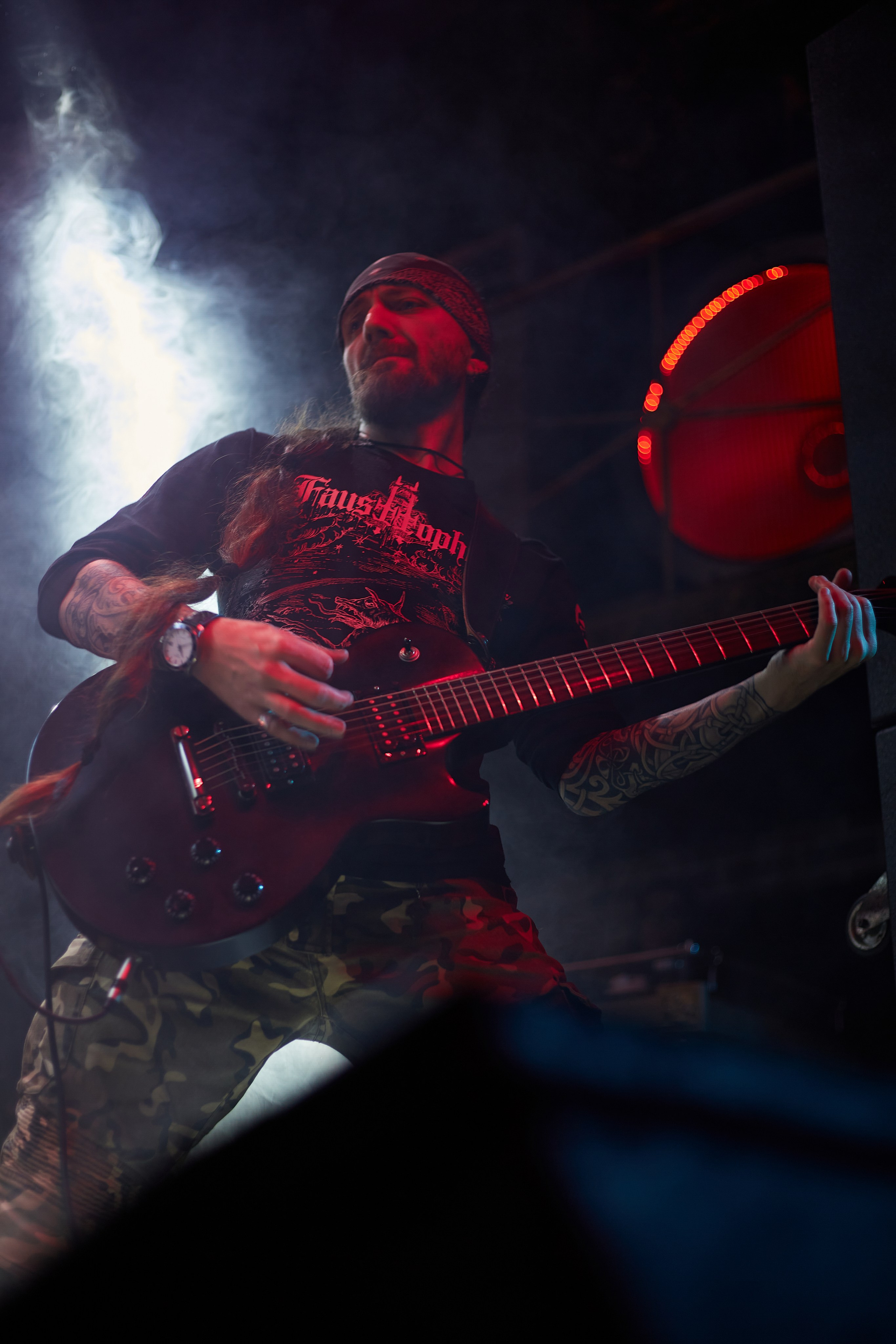 2023-11-03. Abysslooker