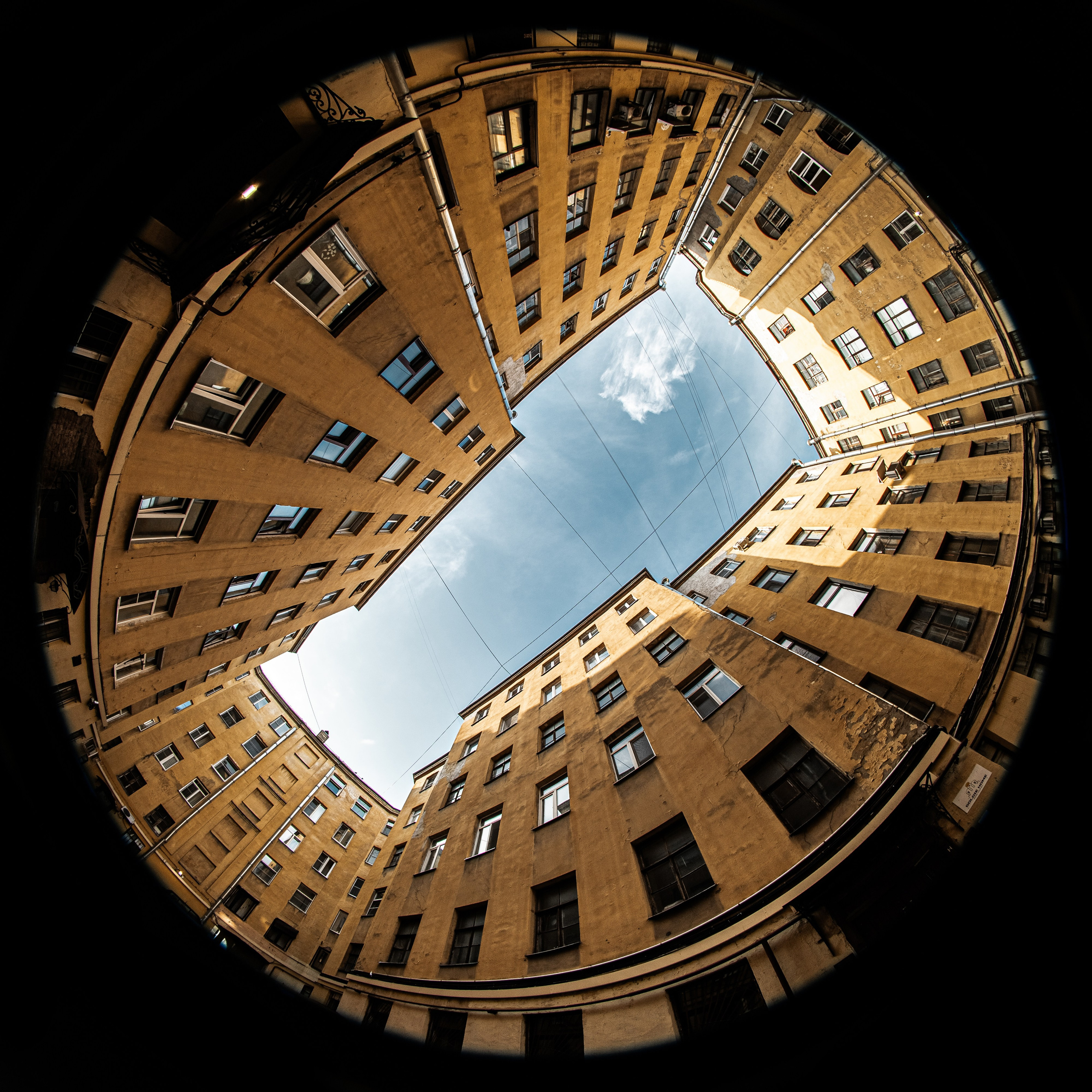 Рубинштейна, 25