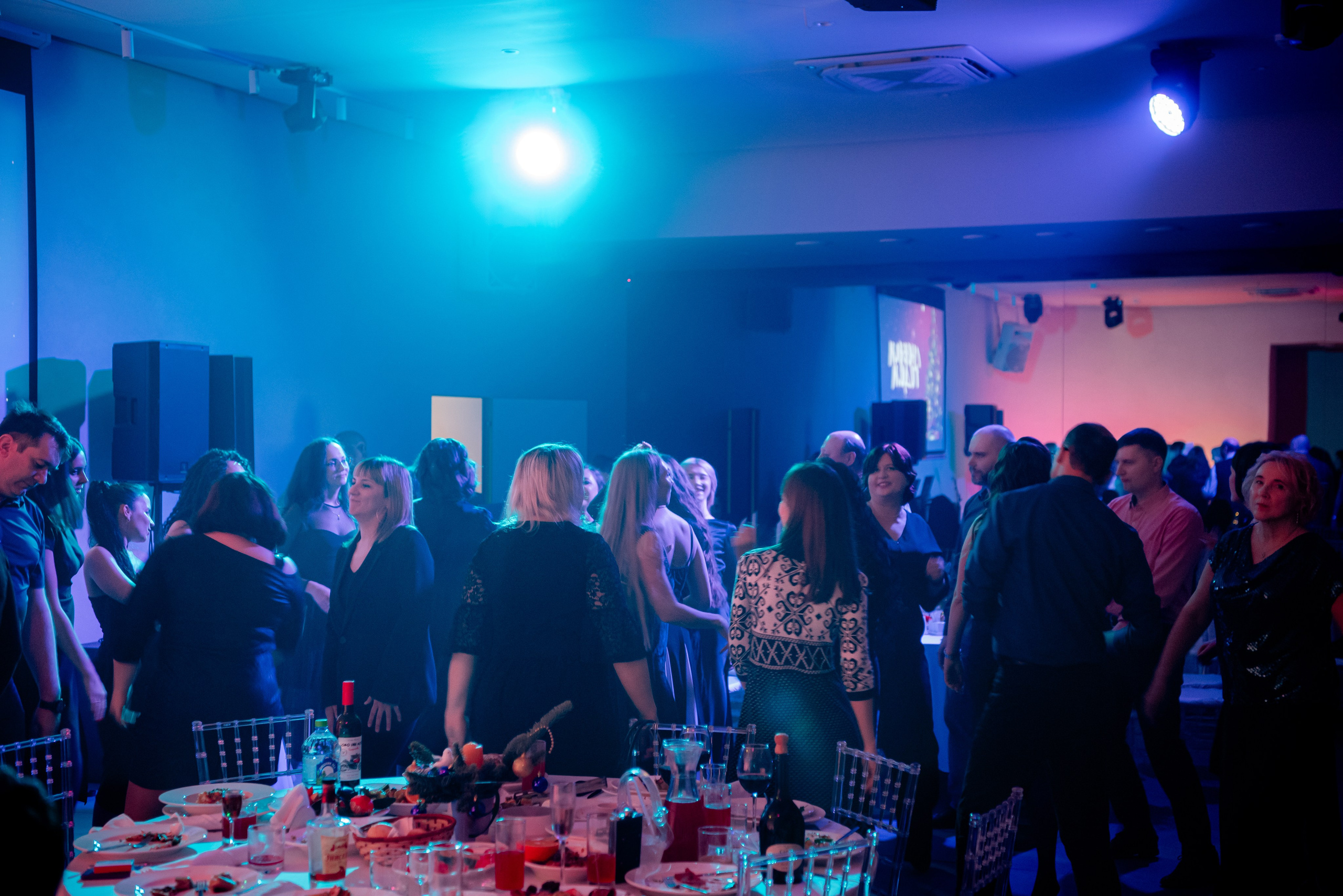 ГК Айтеко в Банкетном зале TOST. Фотограф в Волгограде и Волжском Александр Горбань