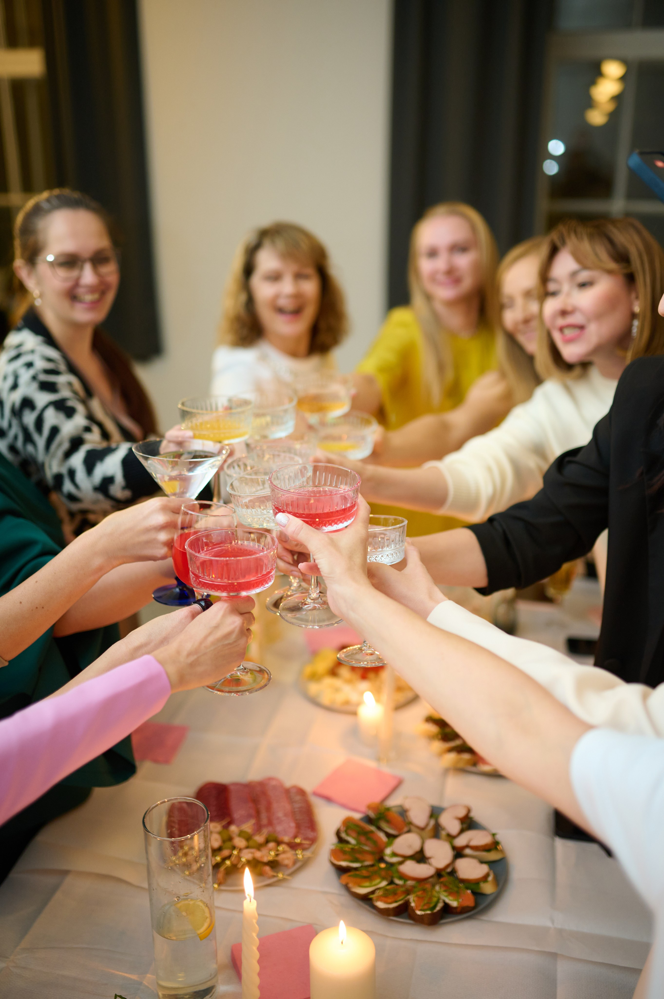 Квартирник. День рождения в Лофте. Фотограф в Санкт Петербурге Александра Вильдгрубе