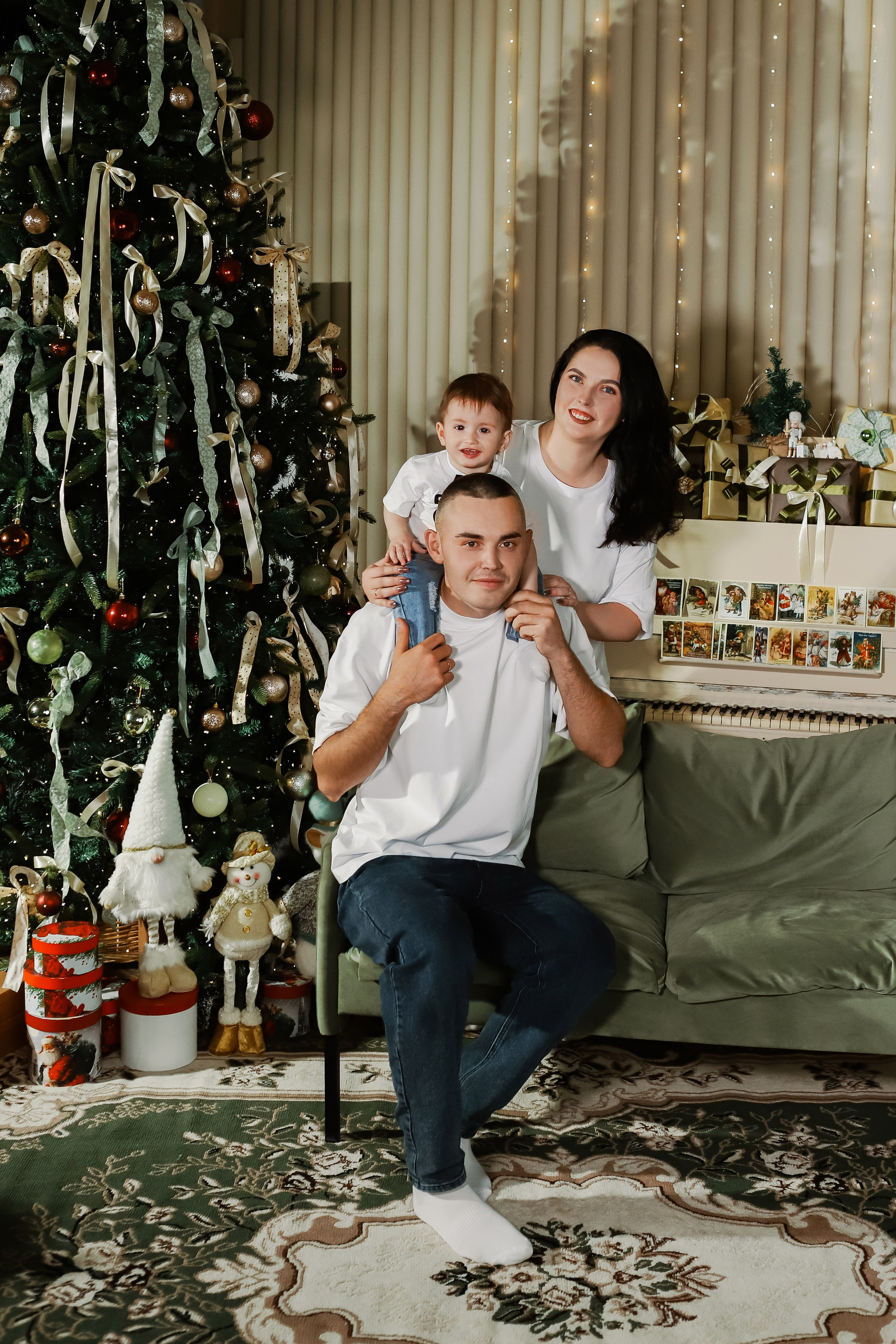 Виктория, Сергей и Роман. Свадебный фотограф Евгения Фролова г. Каменск-Шахтинский, Донецк, Ростов