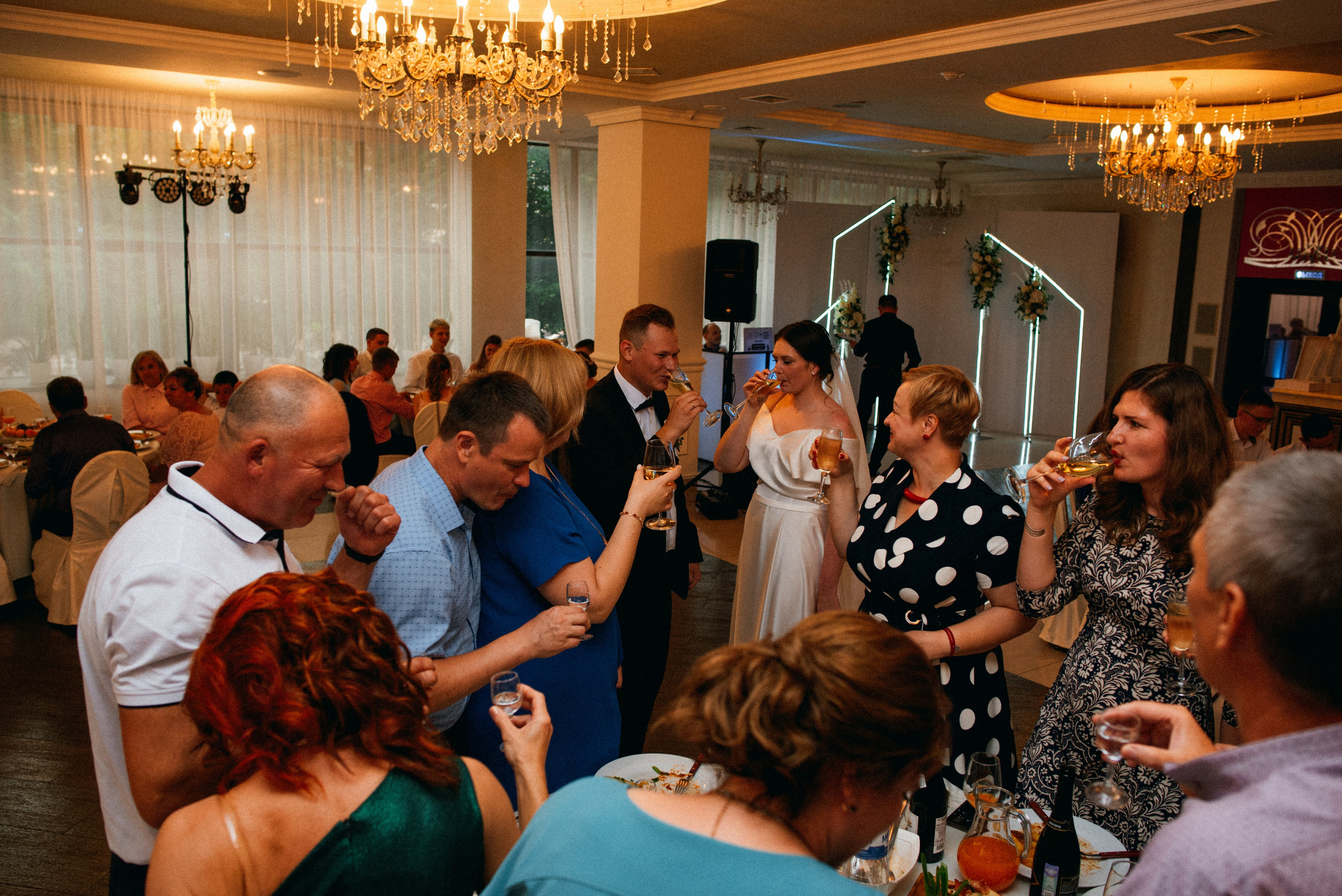 Свадебная съемка (съемка банкета). Свадебный фотограф — фотограф на свадьбу в Воронеже — Свадебное фото