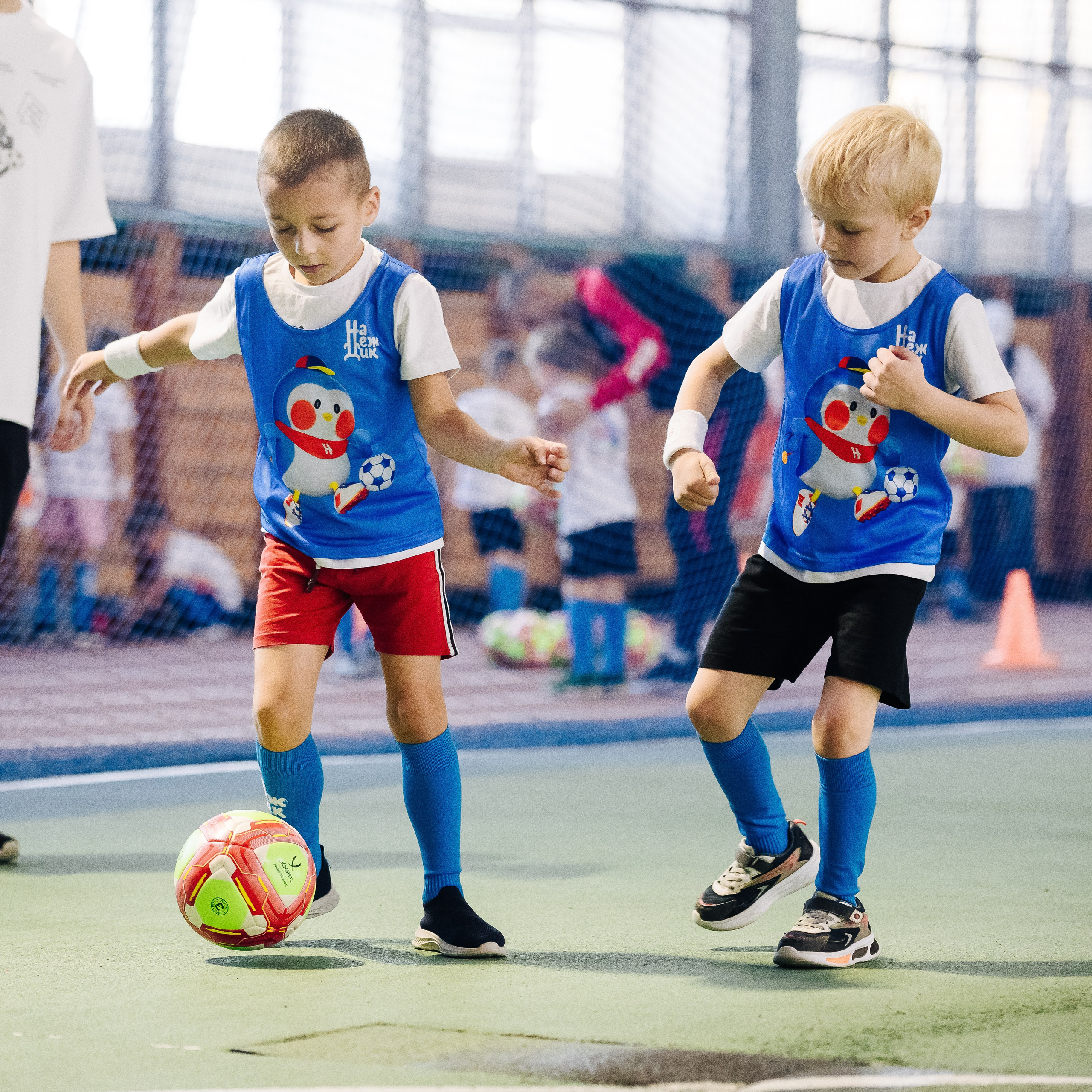 Детский праздник от футбольной школы «Надеждик» // 29.09.2024. Денис Прохоров Фотограф в г. Магнитогорск