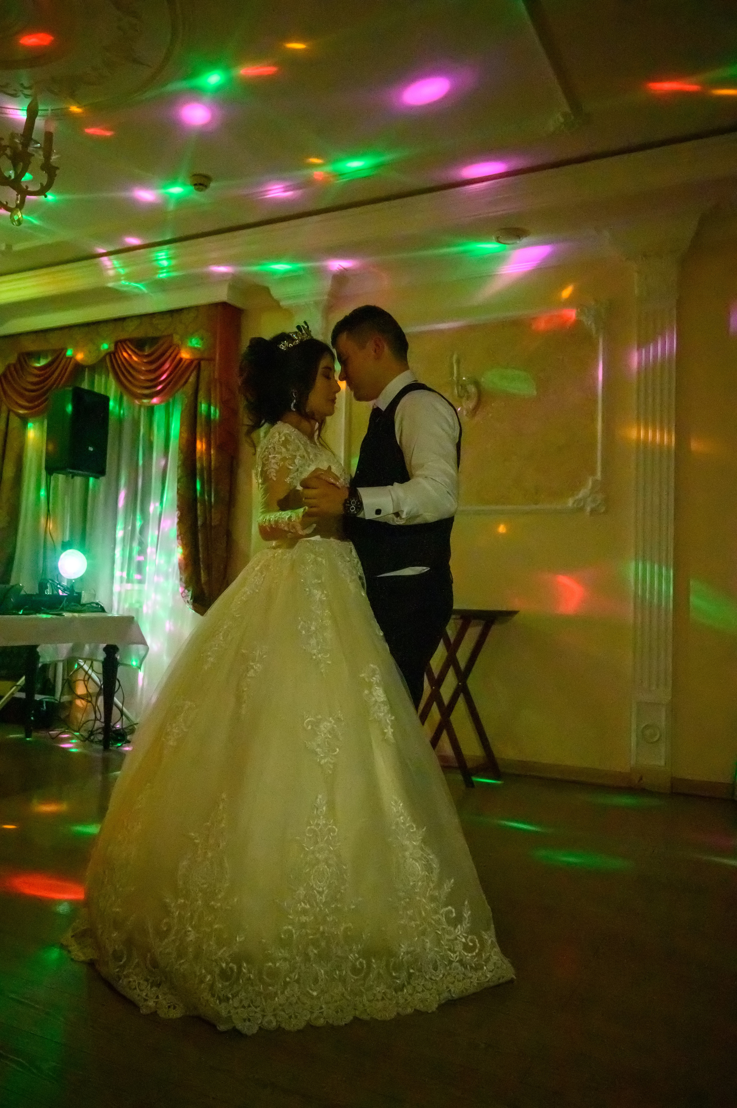 Роберт & Анара. Семейный и контент фотограф в Москве Alira