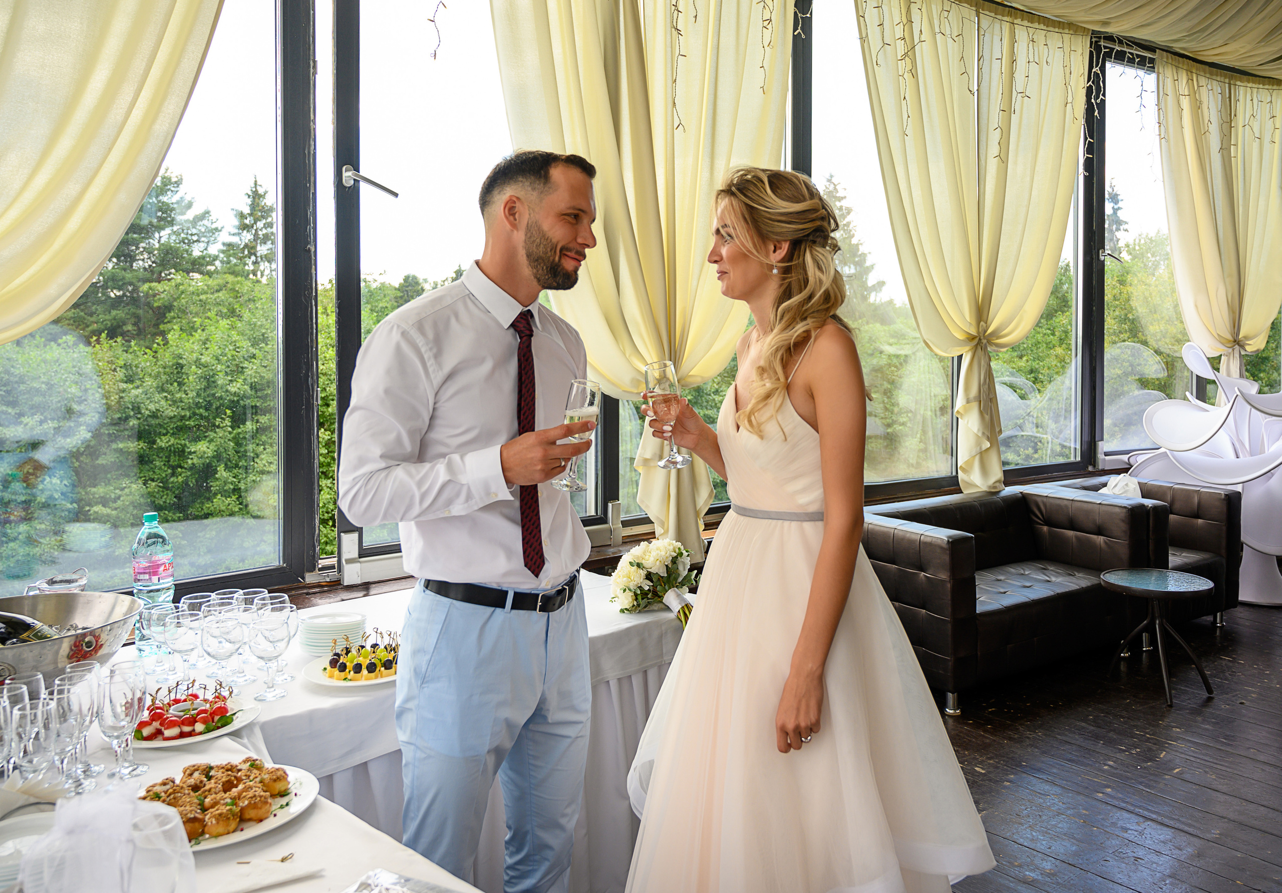 Свадьба в комплексе Свежий ветер. Семейный и контент фотограф в Москве Alira