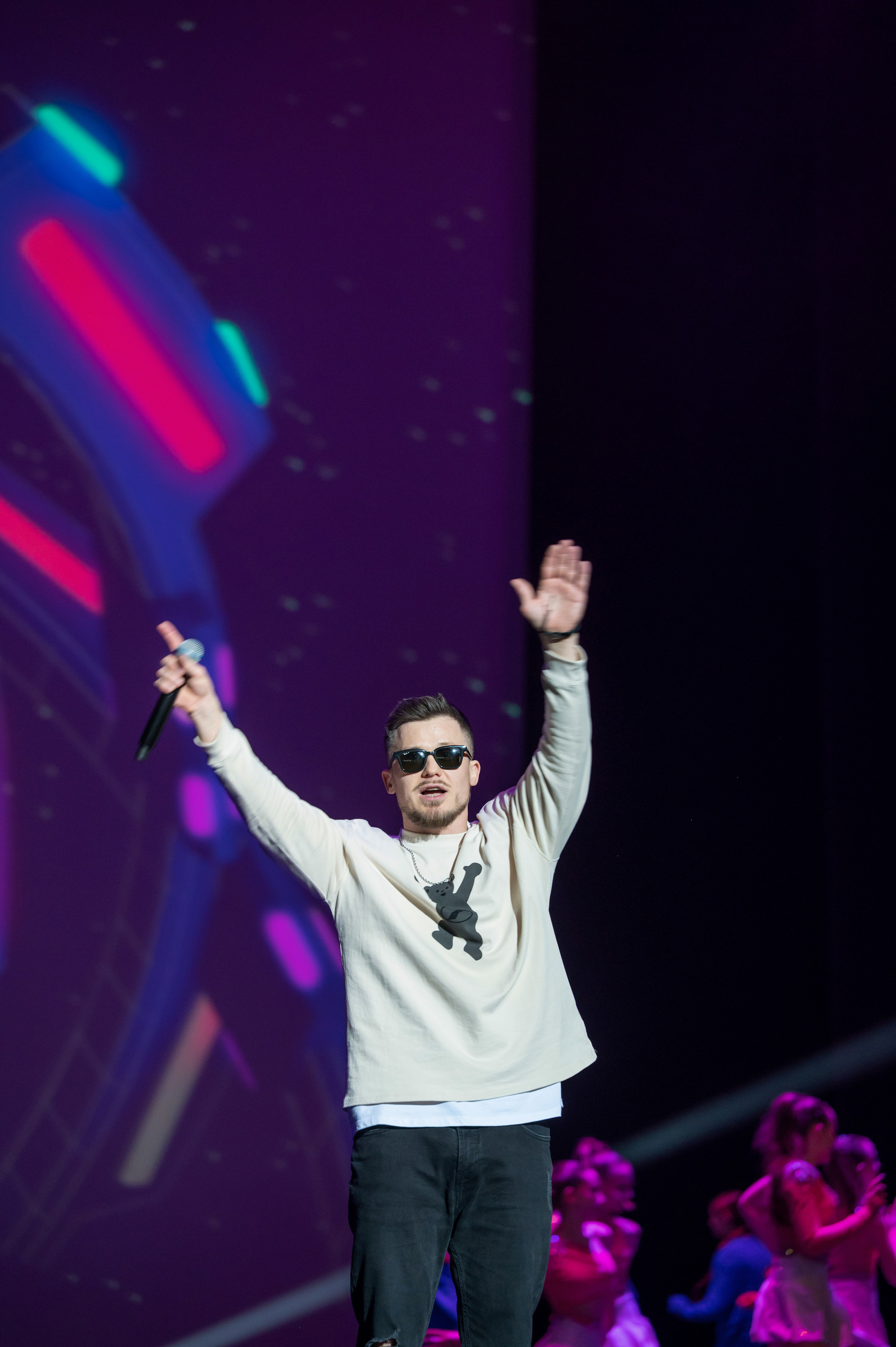 Звезды над Москвой-Кремль. Семейный и контент фотограф в Москве Alira