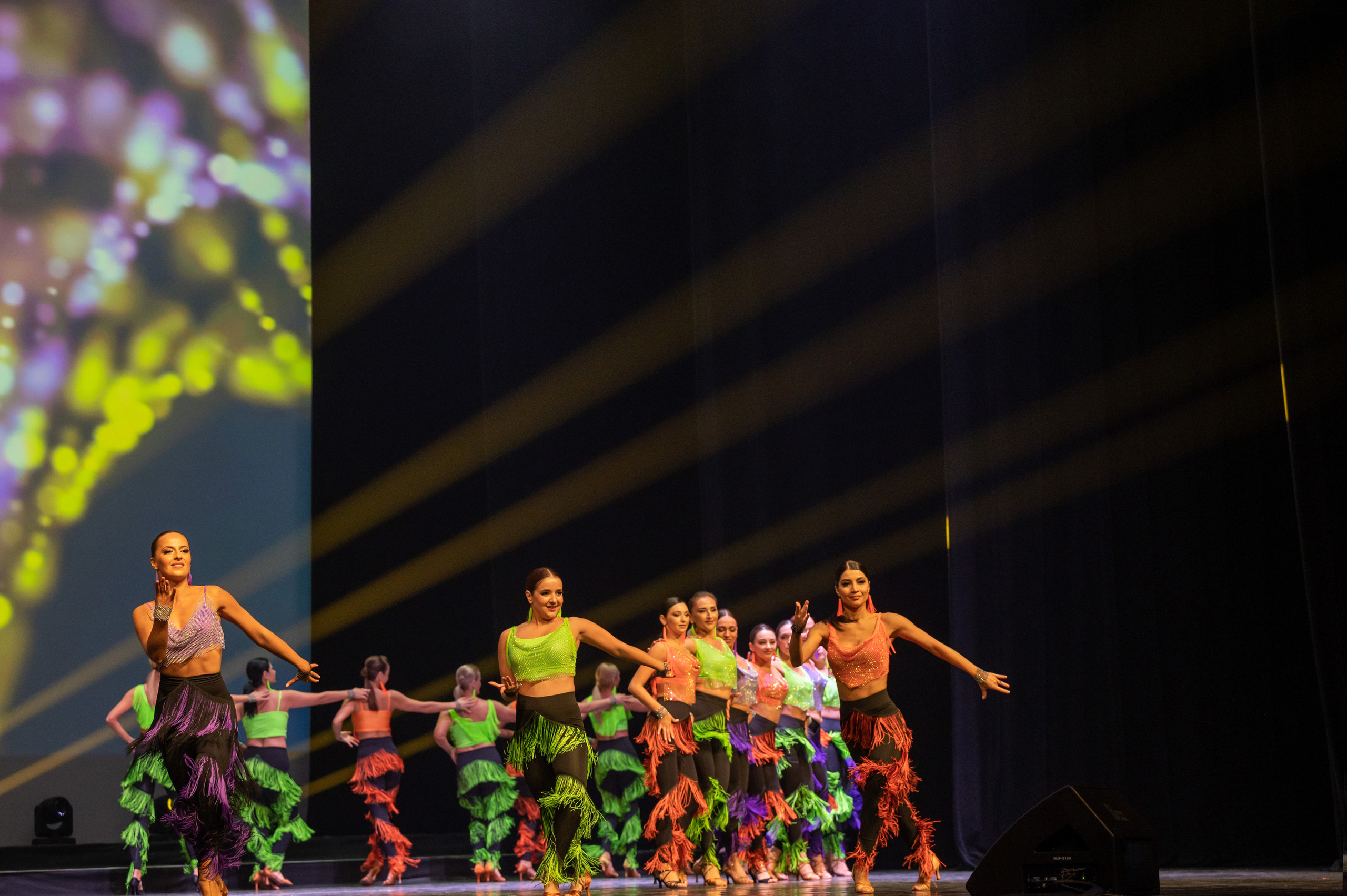 Звезды над Москвой-Кремль. Семейный и контент фотограф в Москве Alira