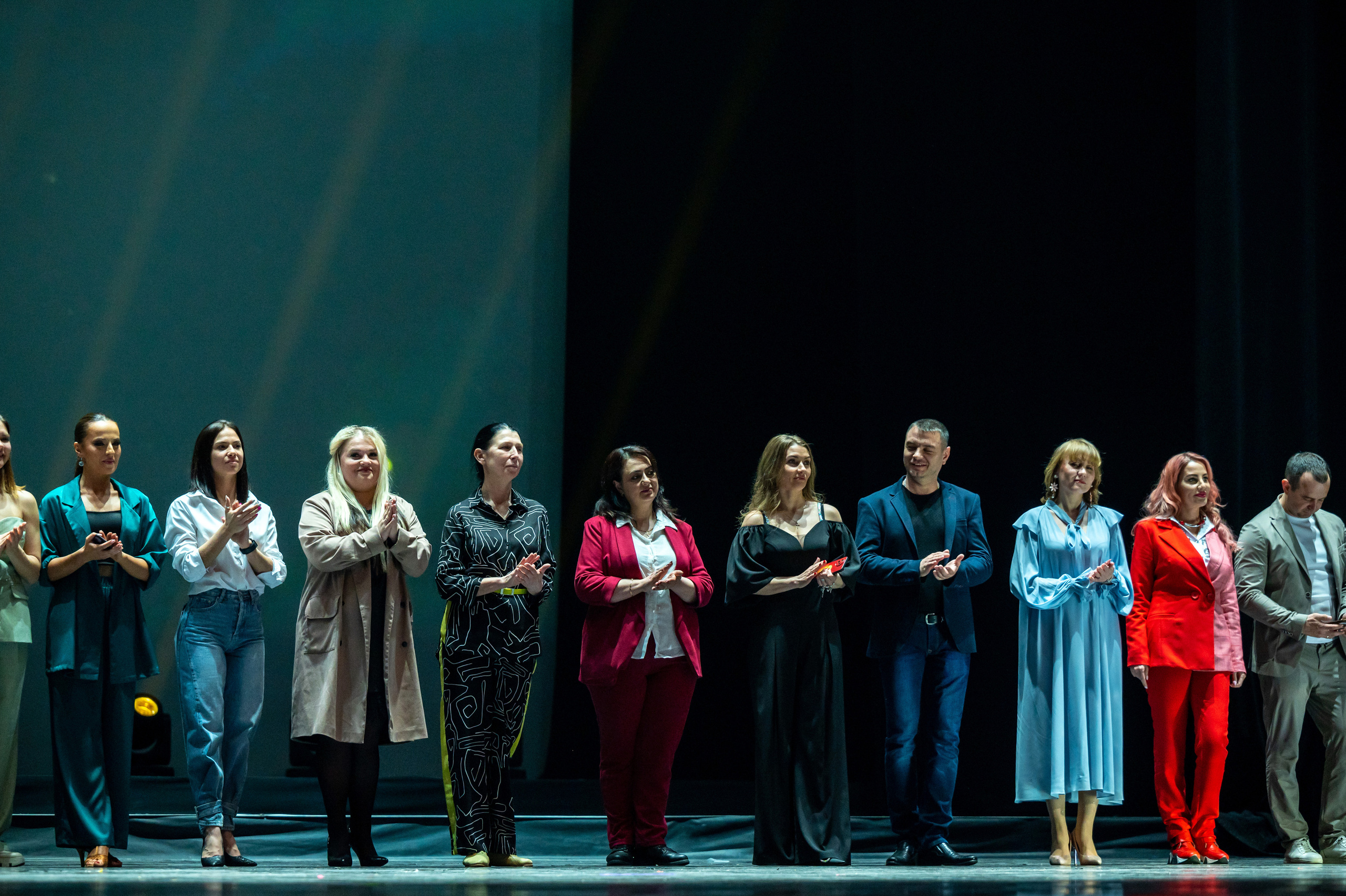 Звезды над Москвой-Кремль. Семейный и контент фотограф в Москве Alira