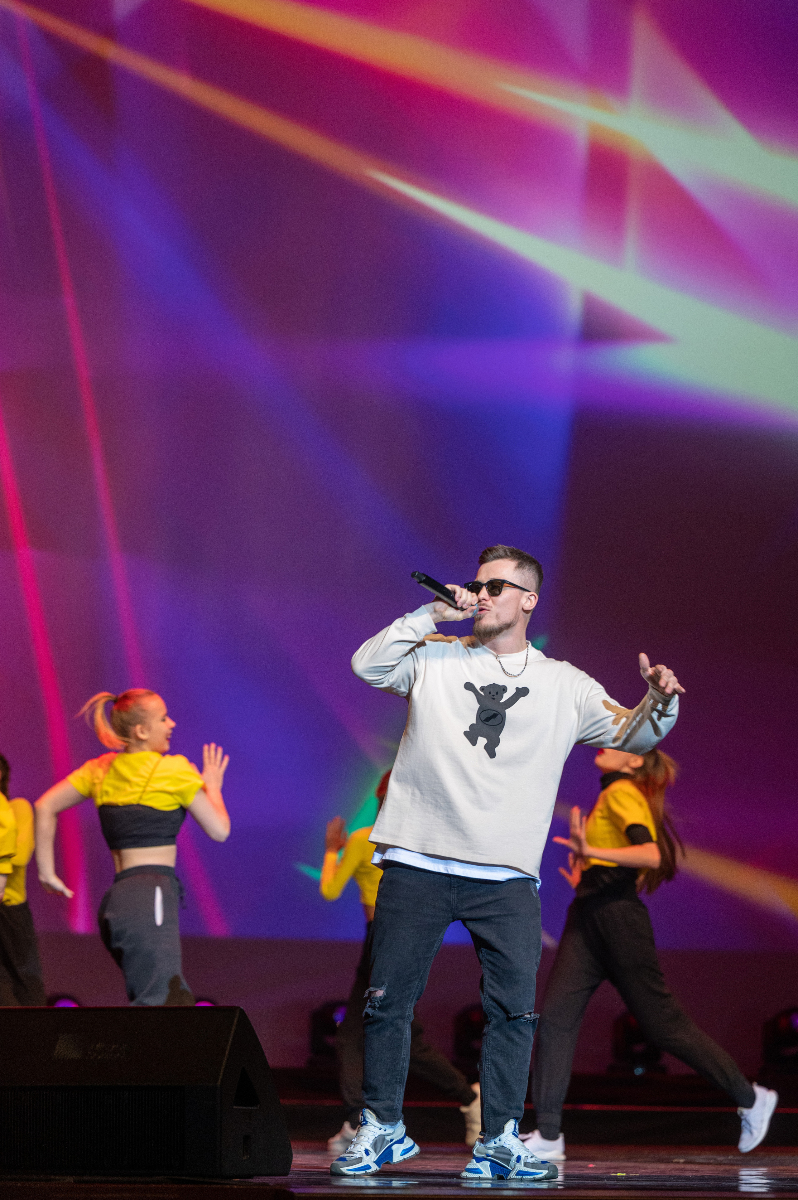 Звезды над Москвой-Кремль. Семейный и контент фотограф в Москве Alira