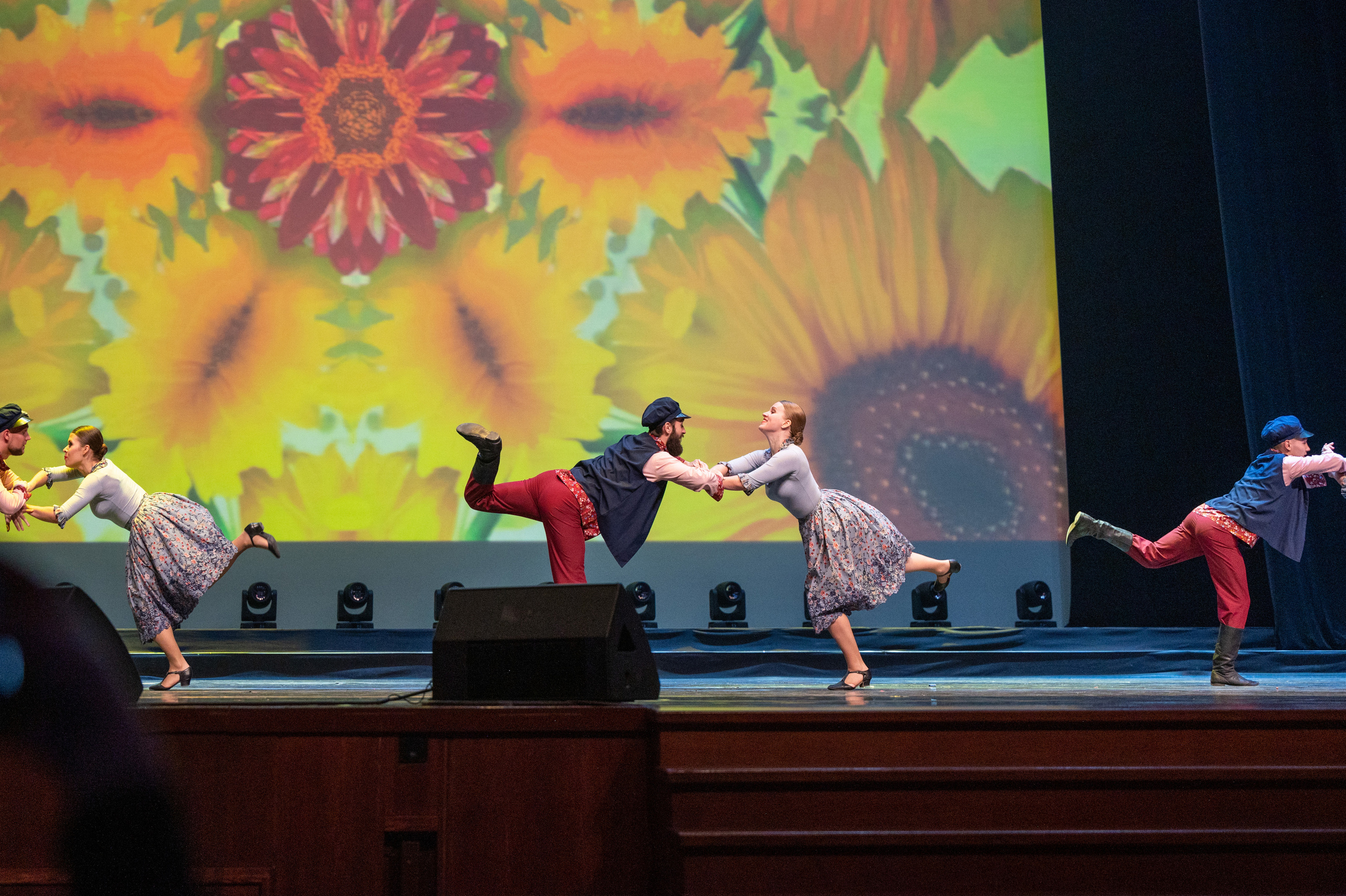 Звезды над Москвой-Кремль. Семейный и контент фотограф в Москве Alira