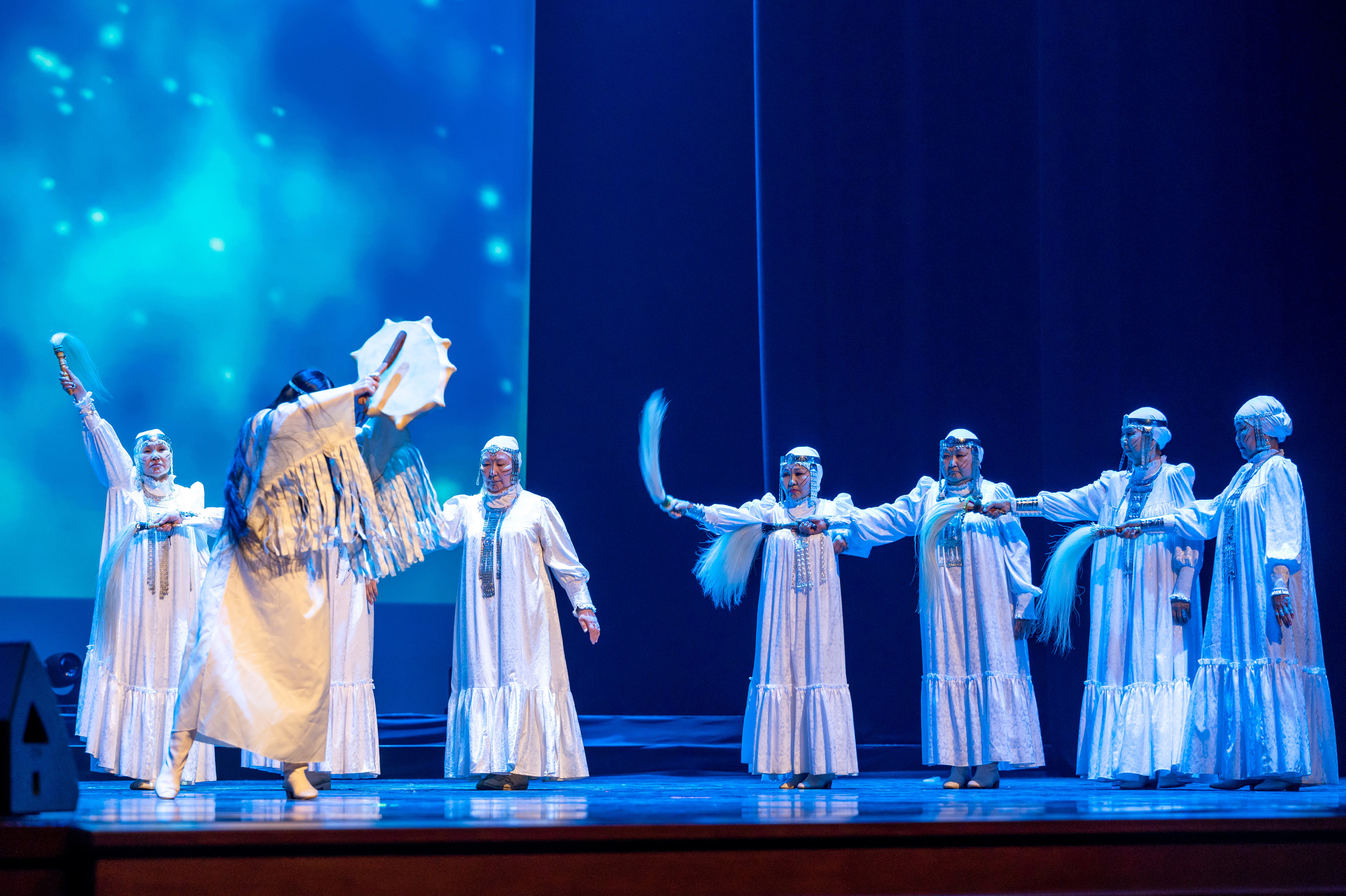 Звезды над Москвой-Кремль. Семейный и контент фотограф в Москве Alira