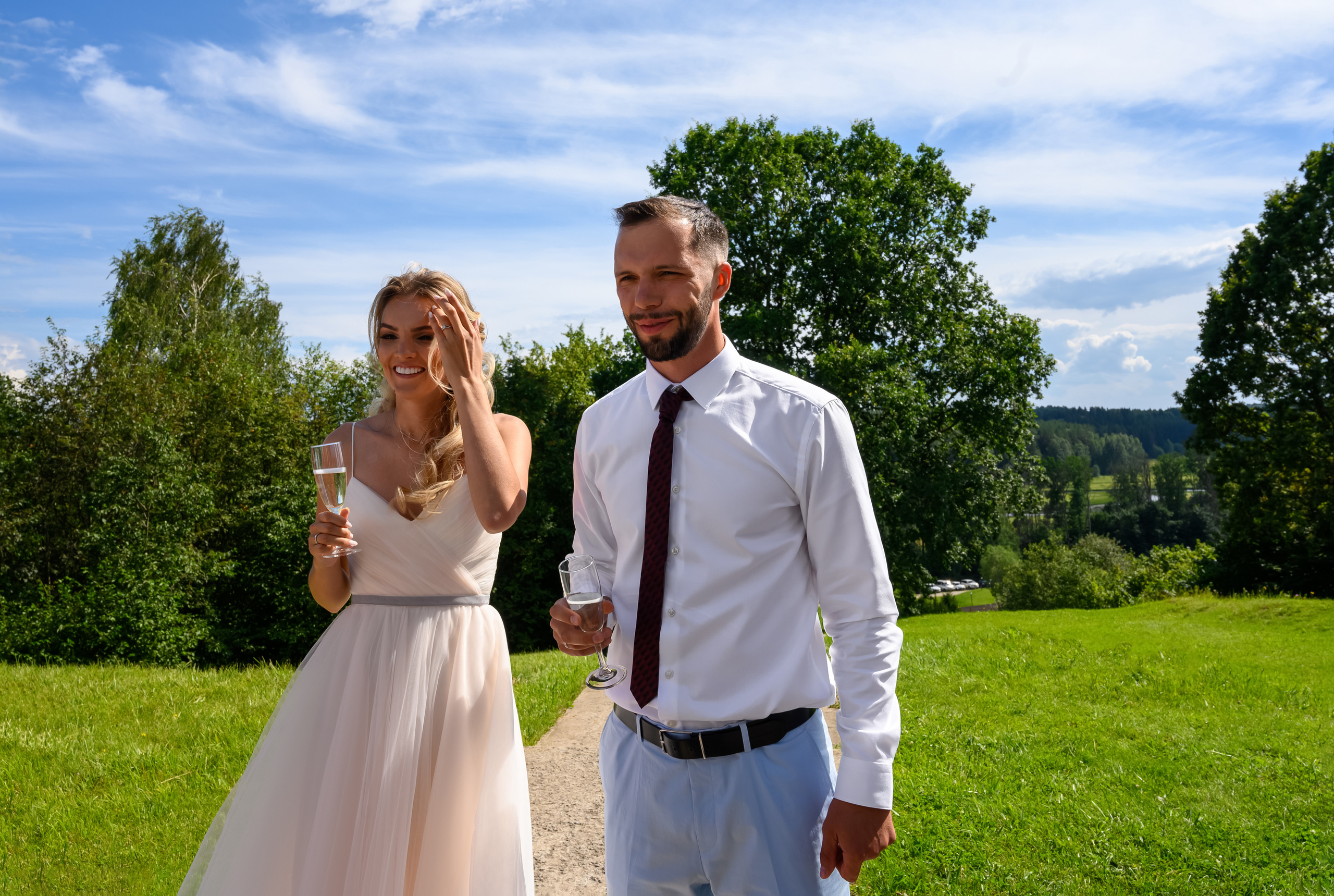 Свадьба в комплексе Свежий ветер. Семейный и контент фотограф в Москве Alira