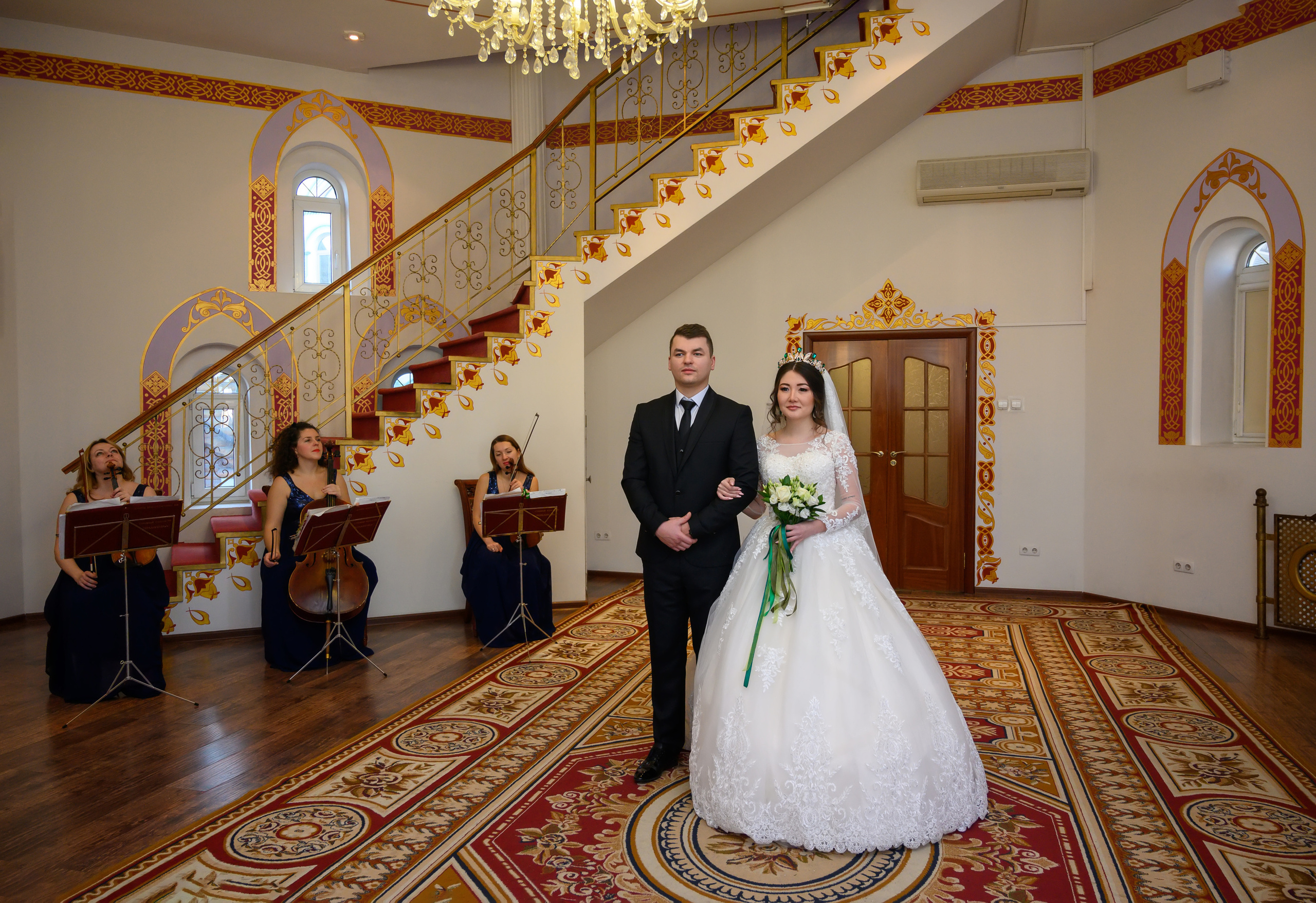 Роберт & Анара. Семейный и контент фотограф в Москве Alira