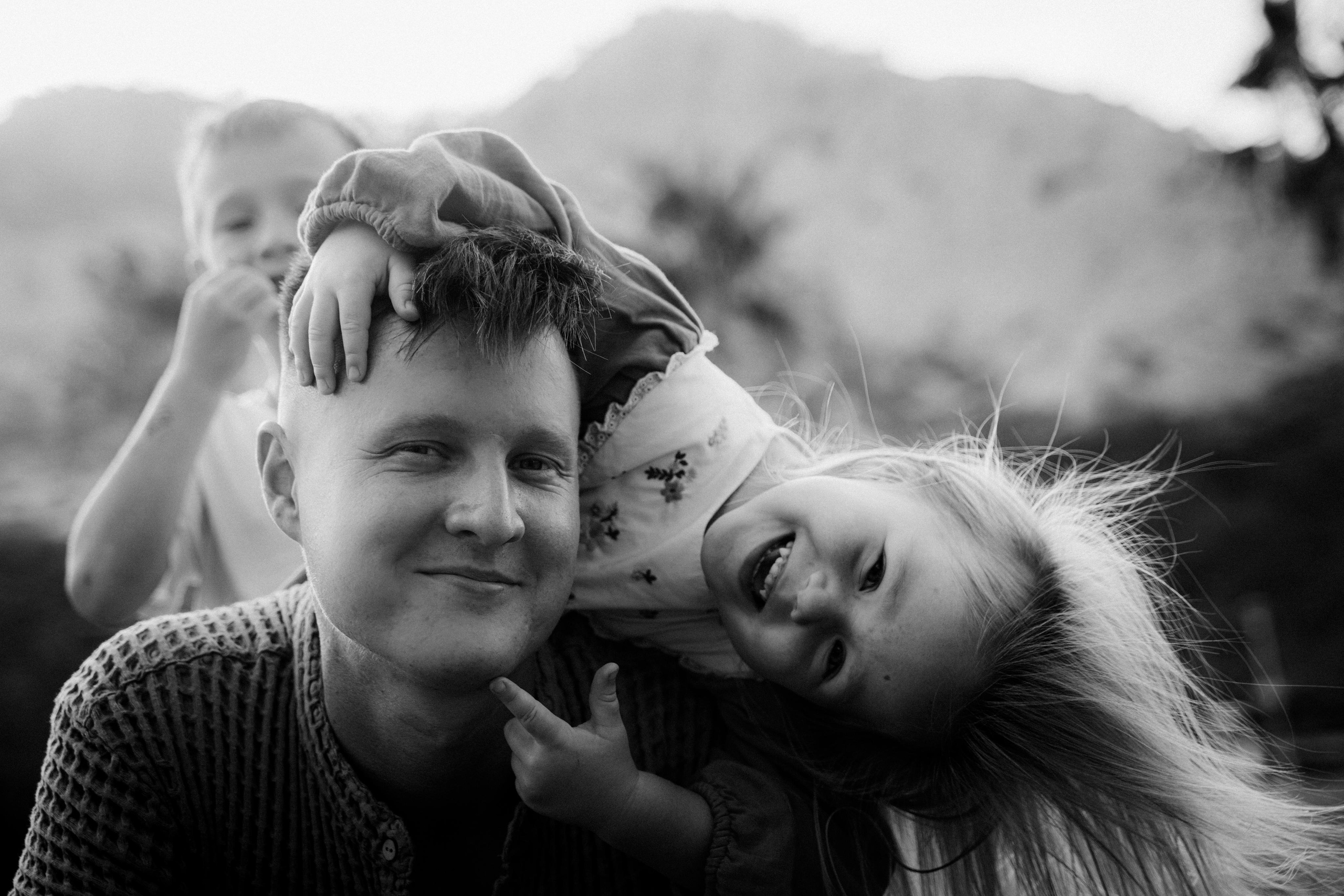 Hearts of four. Wedding & Documentary Photographer based in Nuremberg — available across Europe & Turkey | Vitalii Nasonov