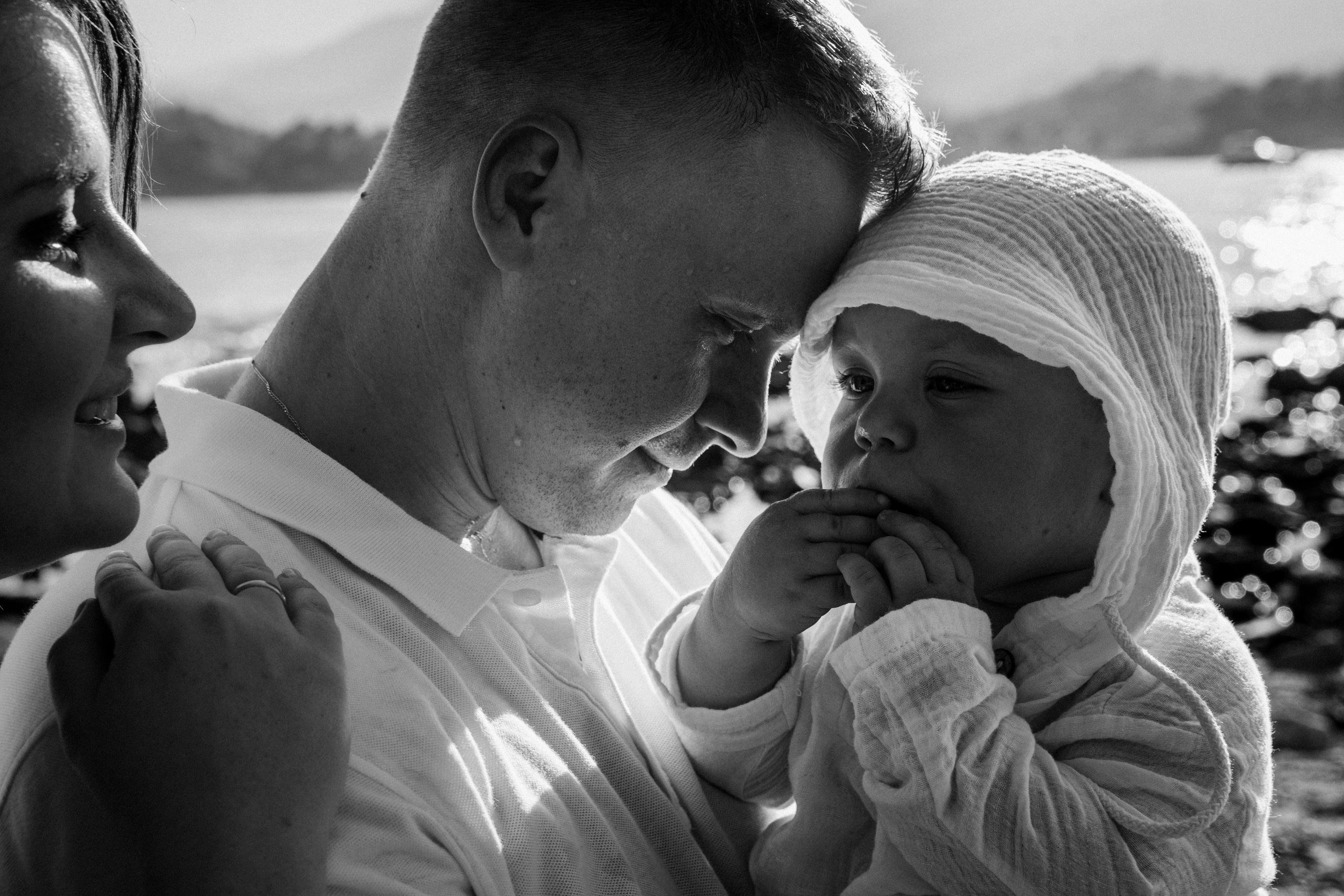 Sour strawberries in Phaselis. Kemer. Wedding & Documentary Photographer based in Nuremberg — available across Europe & Turkey | Vitalii Nasonov