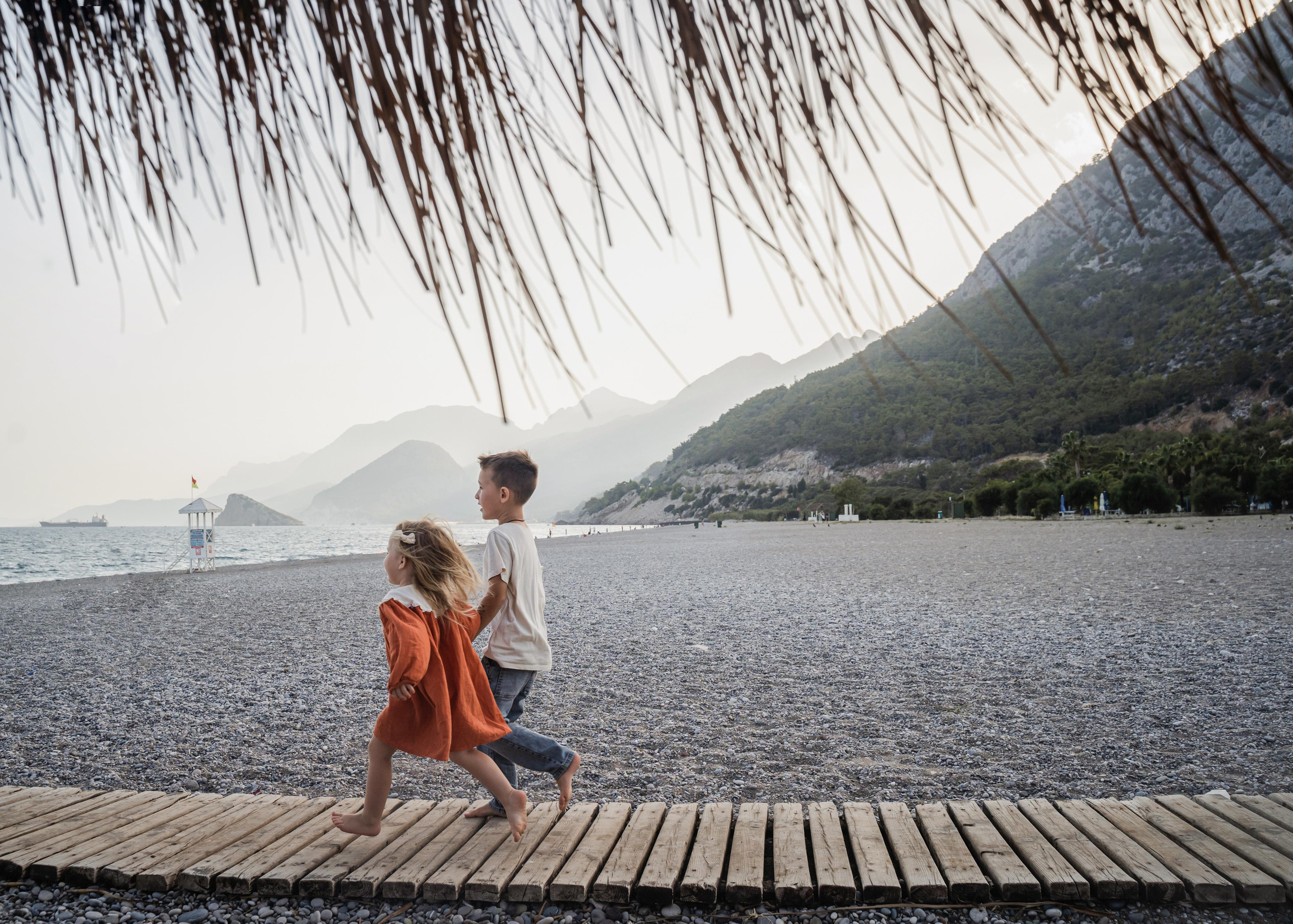 Hearts of four. Wedding & Documentary Photographer based in Nuremberg — available across Europe & Turkey | Vitalii Nasonov