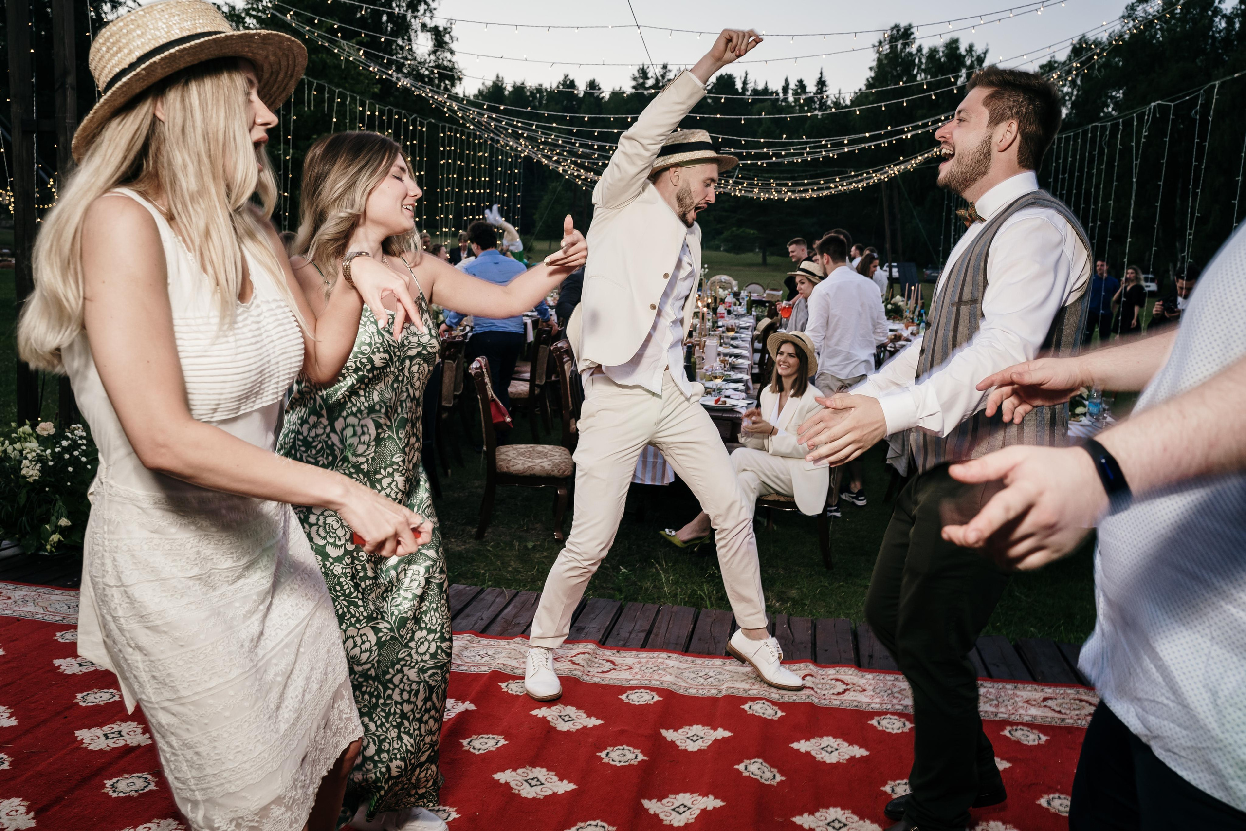 River Club Wedding. Wedding & Documentary Photographer based in Nuremberg — available across Europe & Turkey | Vitalii Nasonov