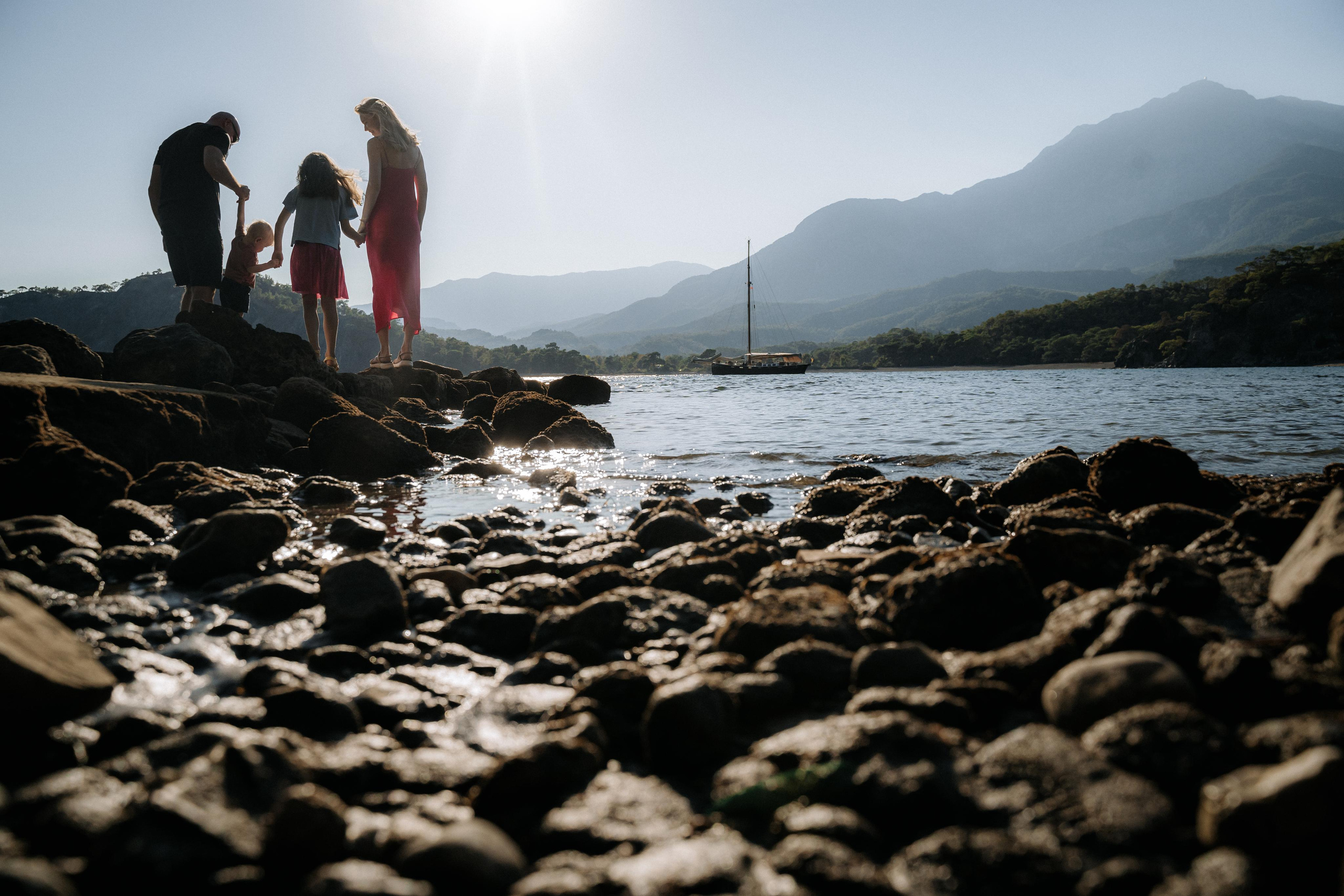 Family in Phaselis Antik. Wedding & Documentary Photographer based in Nuremberg — available across Europe & Turkey | Vitalii Nasonov