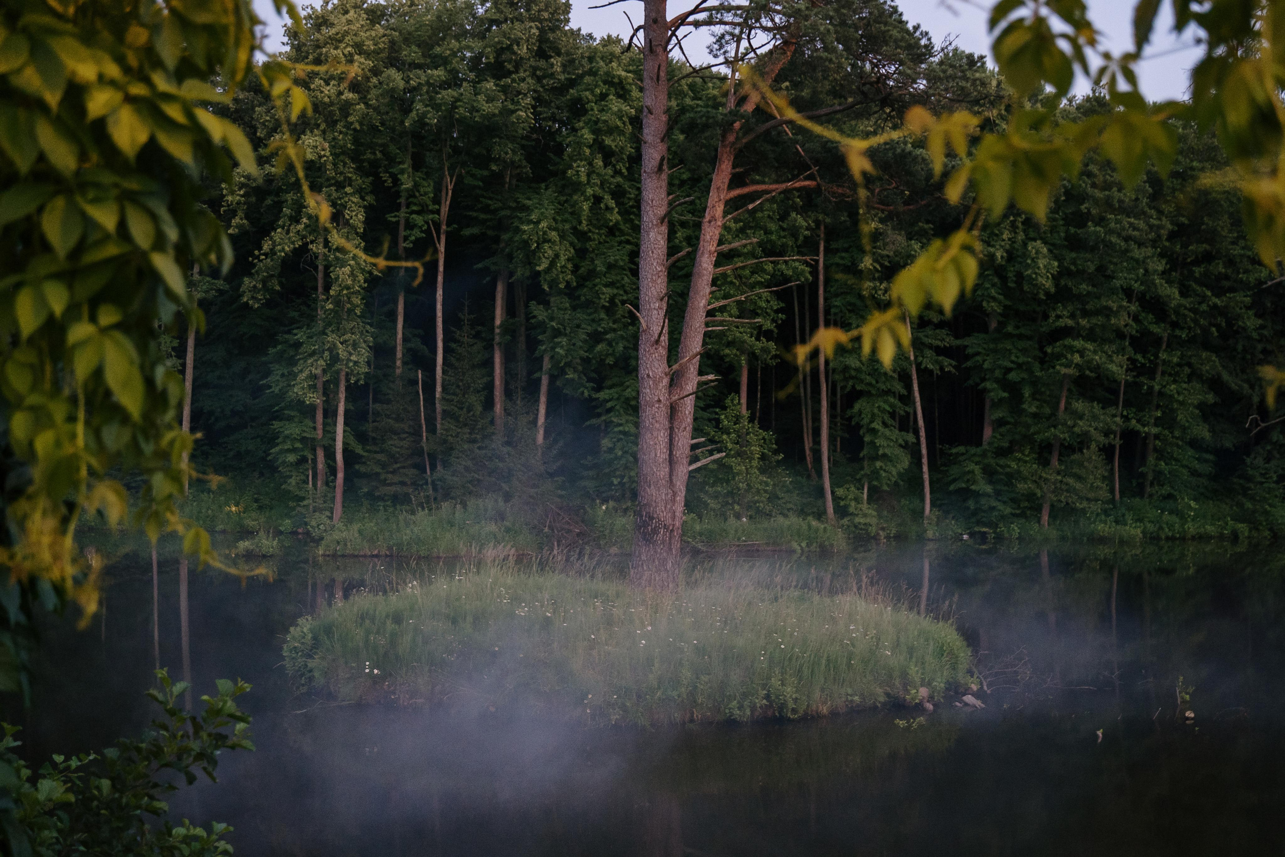 River Club Wedding. Wedding & Documentary Photographer based in Nuremberg — available across Europe & Turkey | Vitalii Nasonov